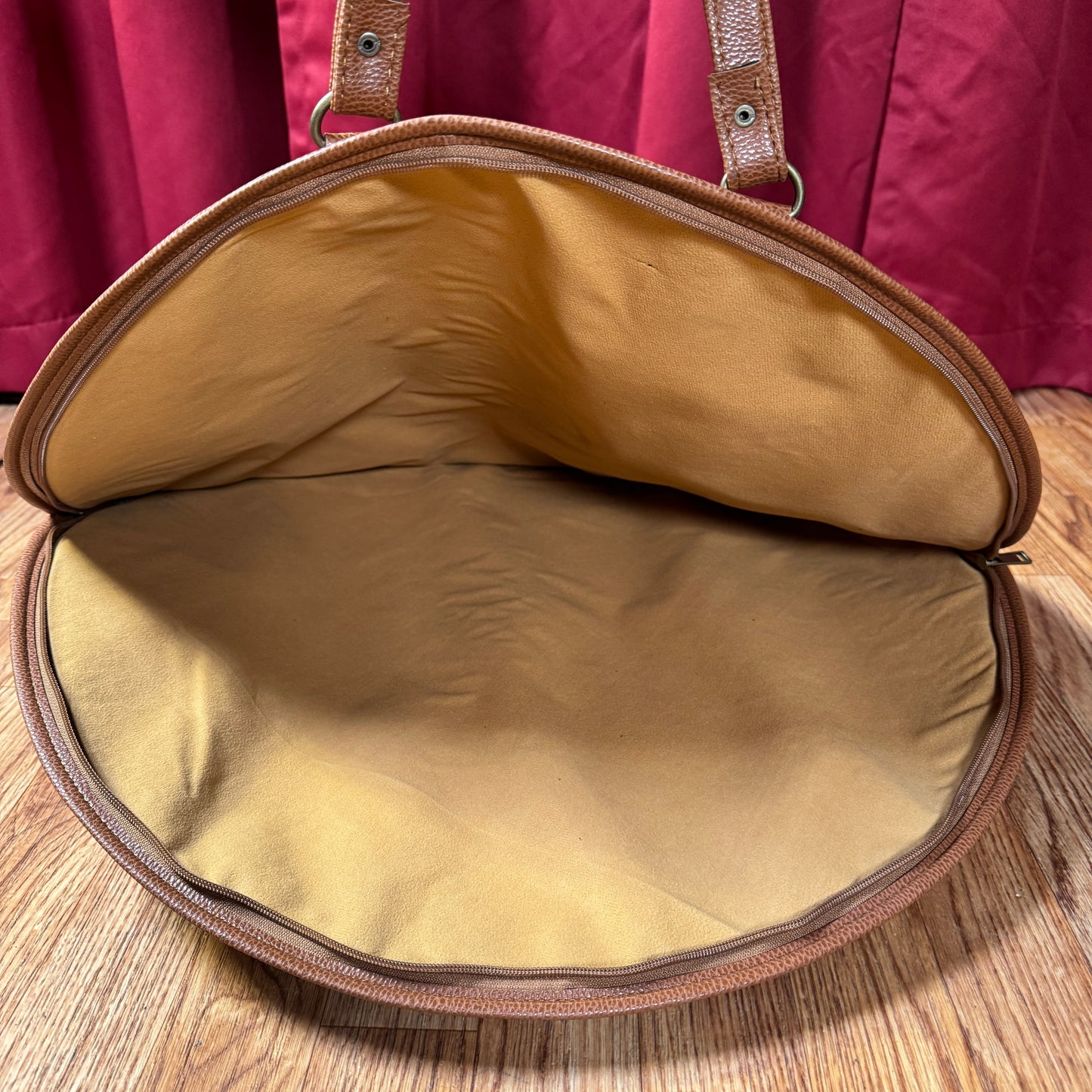 22" Istanbul Agop 30th Anniversary Leather Cymbal Bag