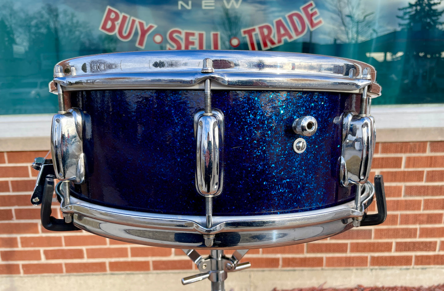 1963 Slingerland 5.5x14 Artist Snare Drum Blue Sparkle 8 Lug