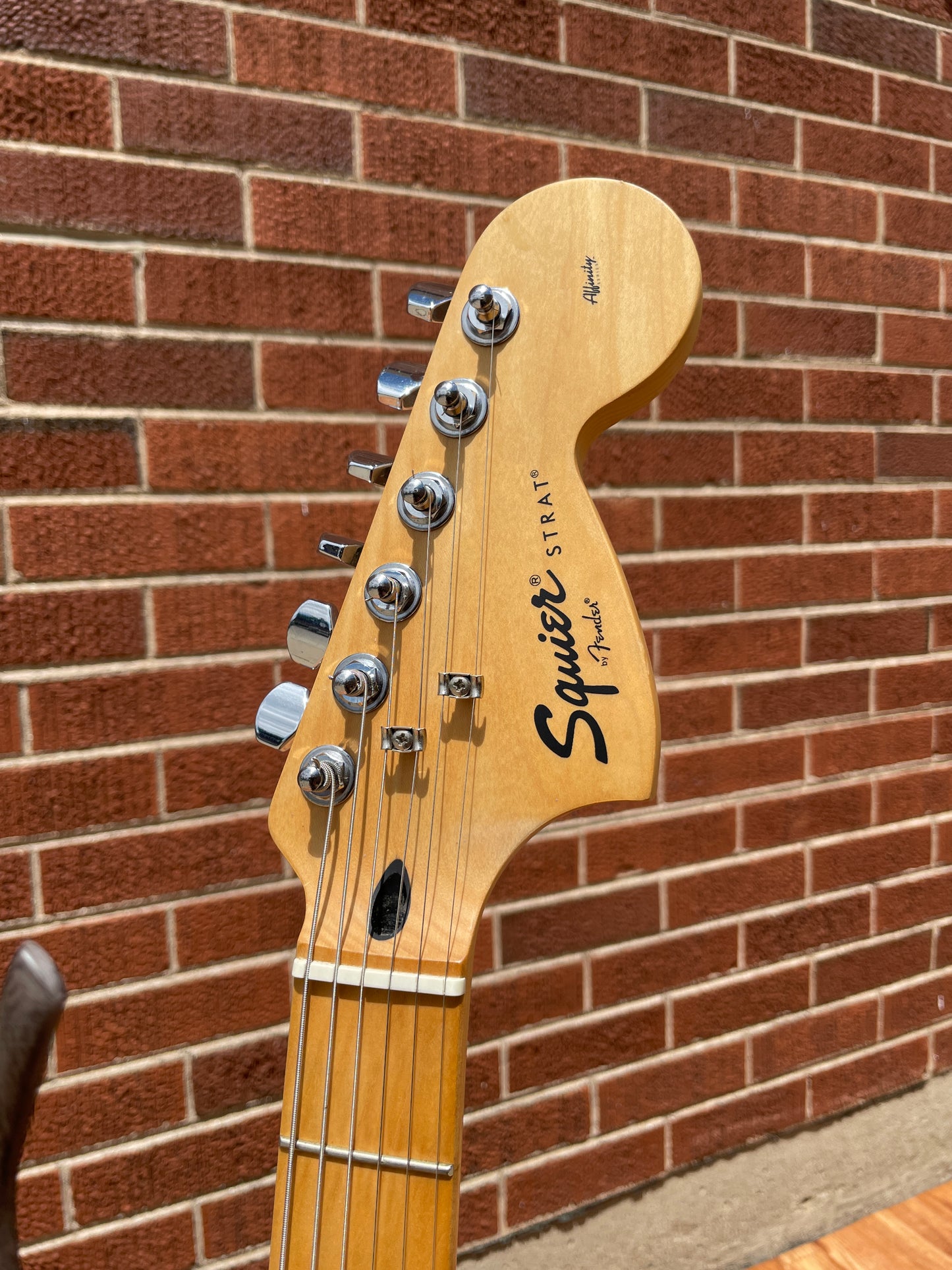 2006 Fender Squier Hello Kitty Stratocaster Black
