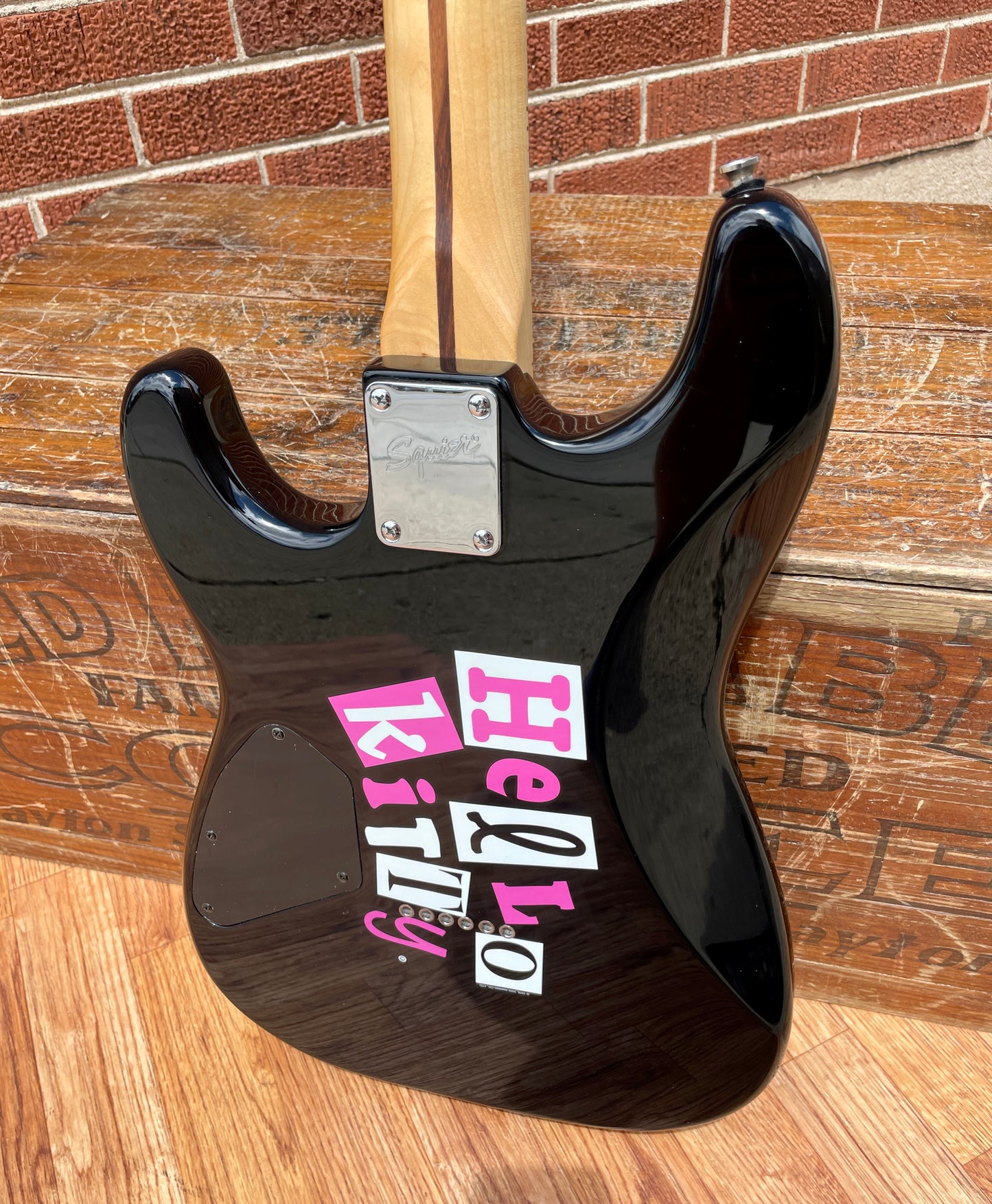 2006 Fender Squier Hello Kitty Stratocaster Black