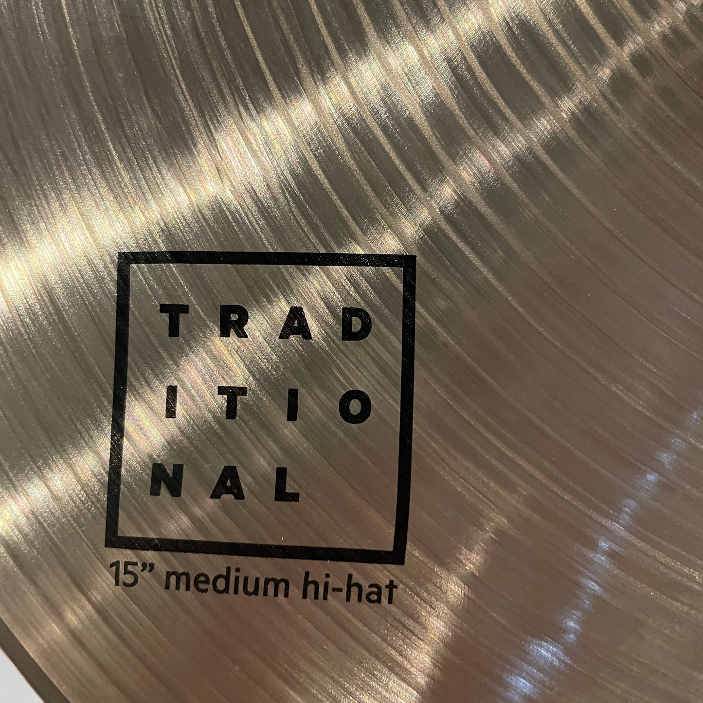 15" Istanbul Agop Traditional Medium Hi-Hat Cymbal Pair 1164g/1348g *Video Demo*