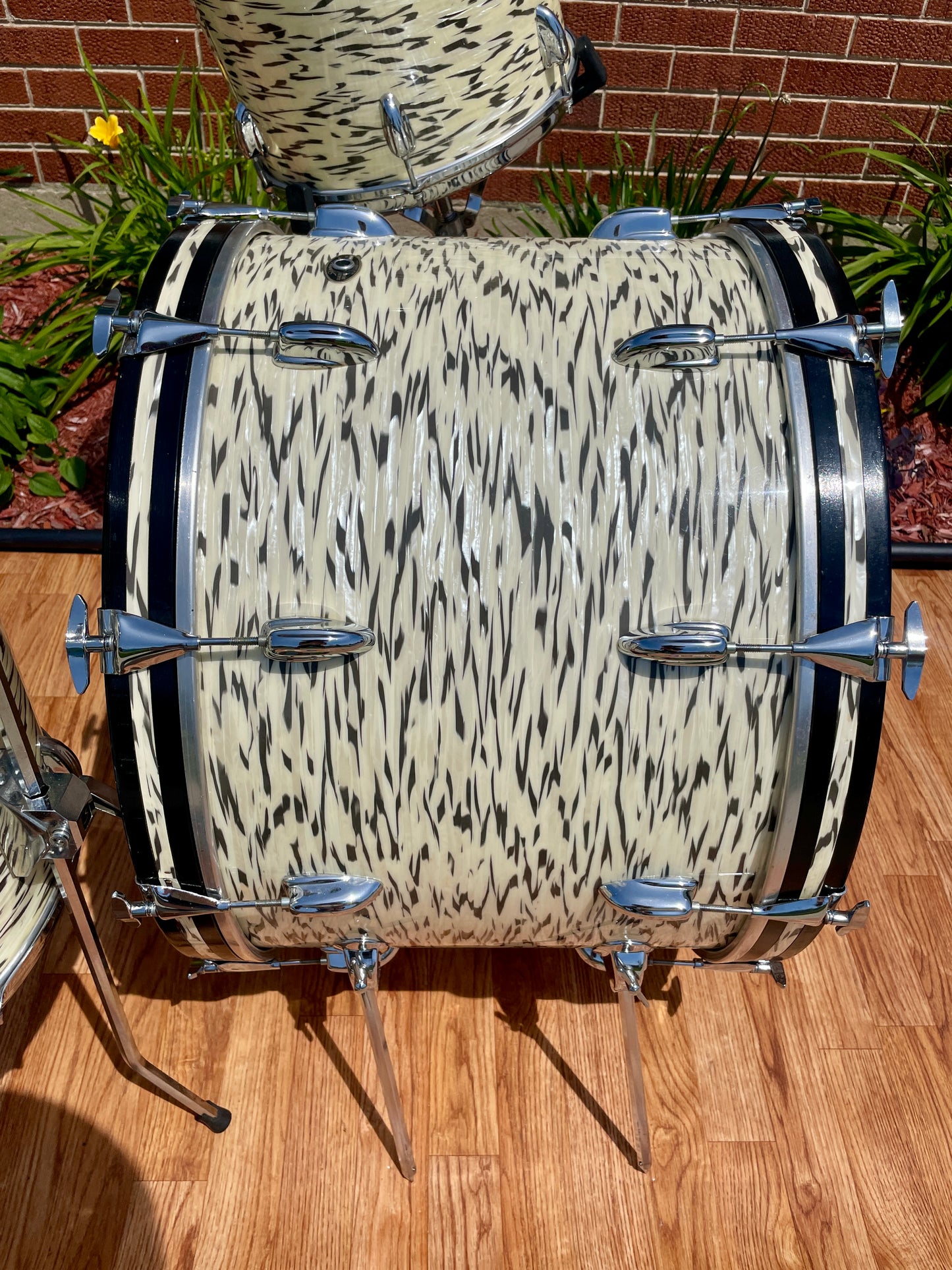 1985 Slingerland Magnum "Holland" Drum Set White Tiger Pearl 24/13/16/18