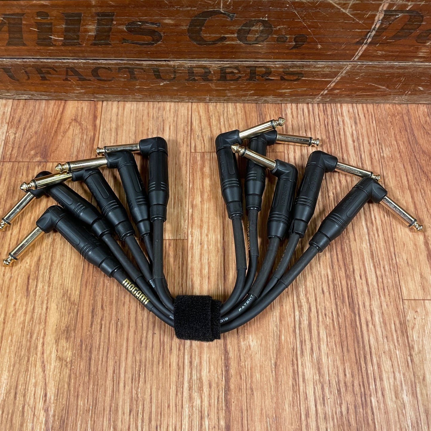Lot of 5 Mogami 10in Gold Instrument Patch Cables With Right Angle Connectors