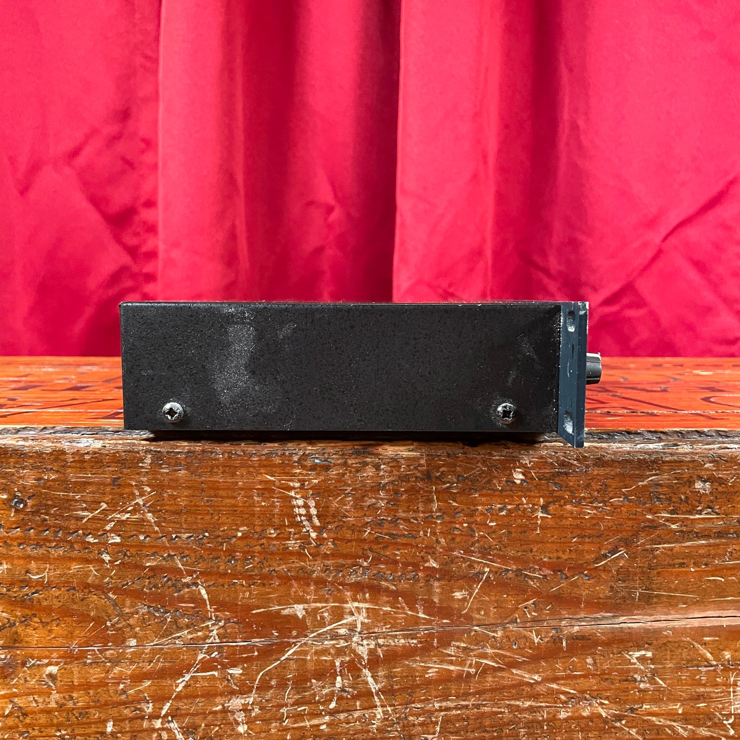 dbx 166A 2-Channel Compressor/Limiter