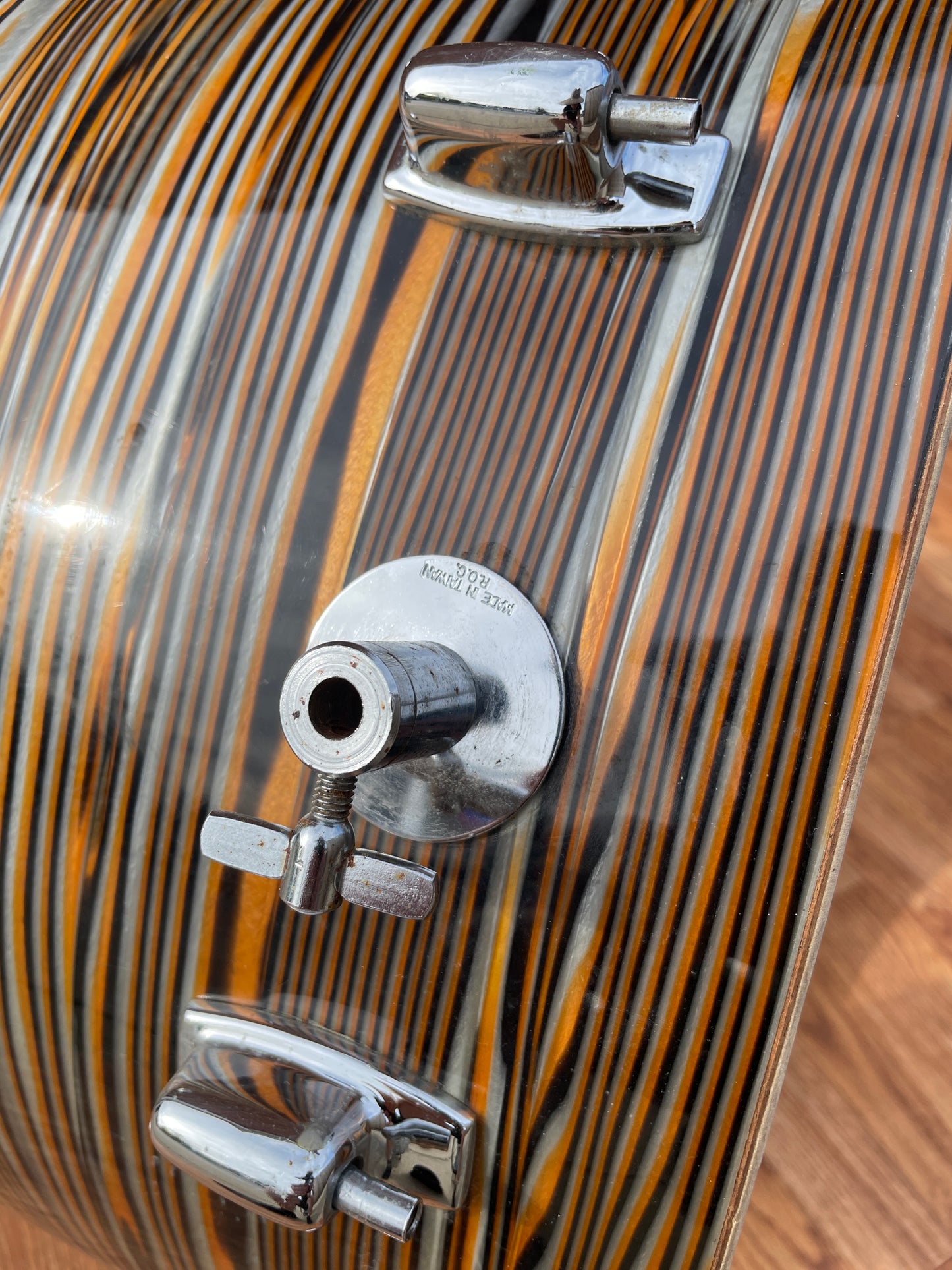 1970s Ludwig Standard 14x22 Bass Drum Shell Gold Strata