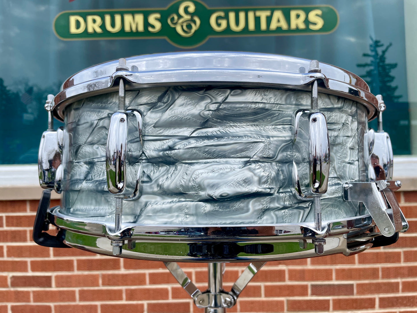 1966 Slingerland 5.5x14 Artist Model Snare Drum Sky Blue Pearl 8 Lug