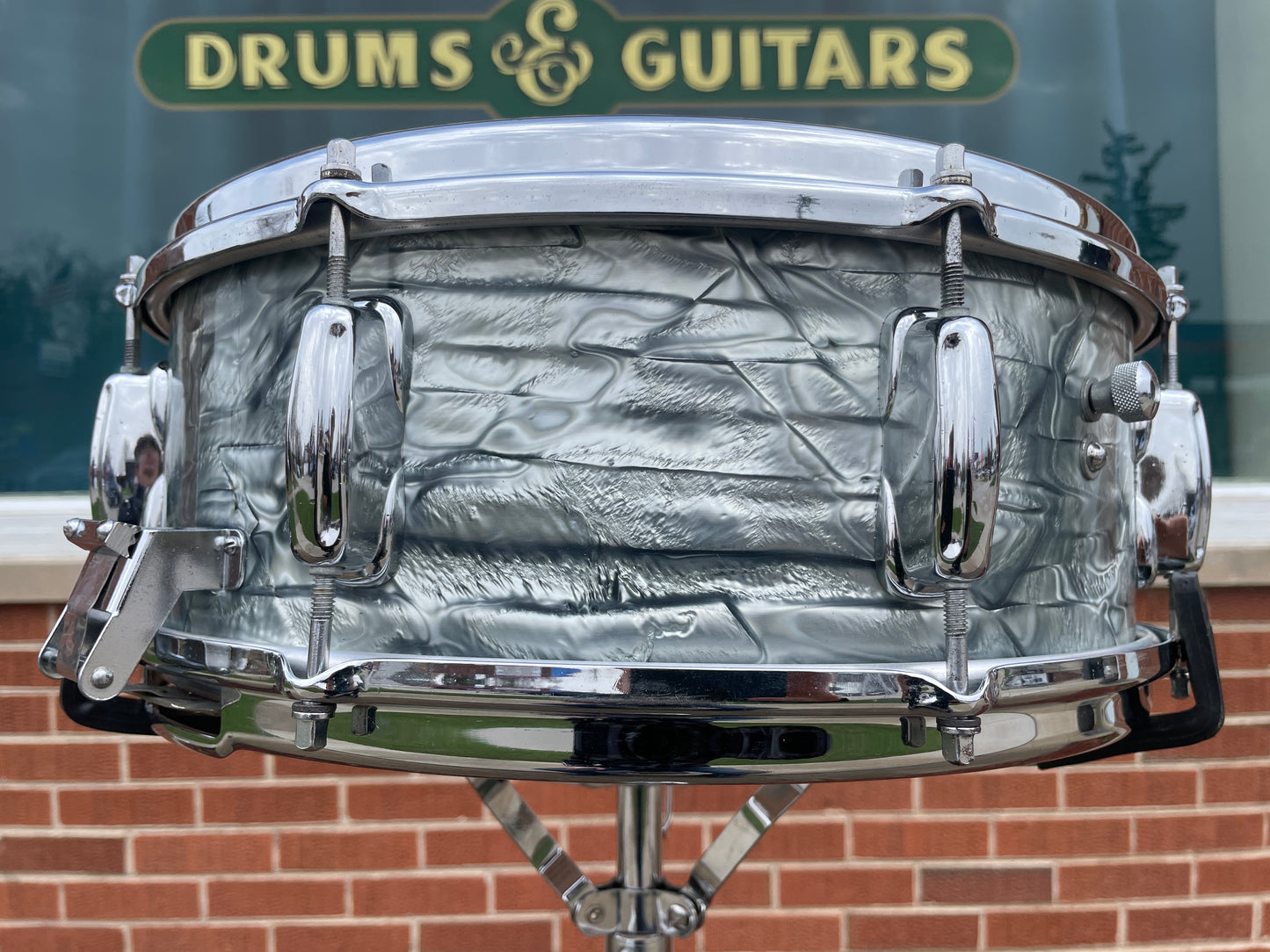1966 Slingerland 5.5x14 Artist Model Snare Drum Sky Blue Pearl 8 Lug