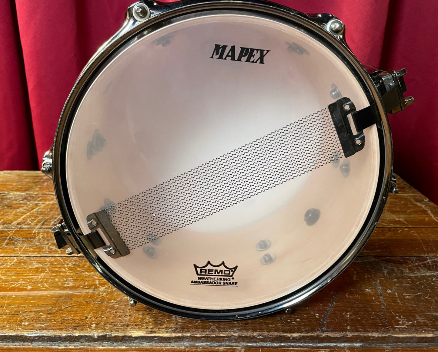 Mapex Black Panther Traditional Maple 5.5x10 Snare Drum Flat Black ML0550FB