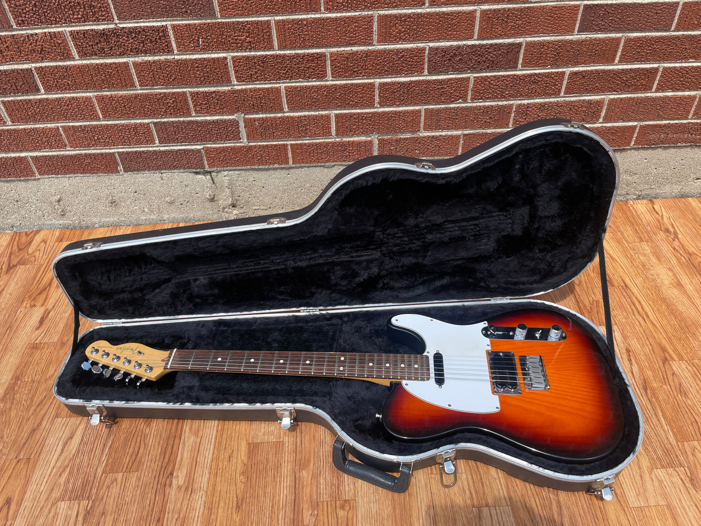 1996 Fender Telecaster Plus V1 HS Electric Guitar Rosewood Antique Burst
