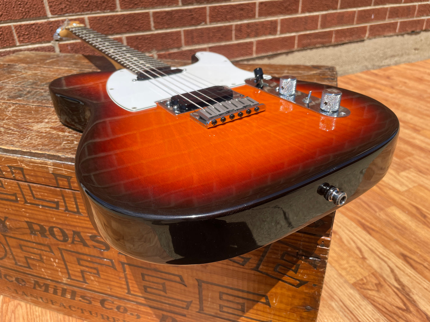 1996 Fender Telecaster Plus V1 HS Electric Guitar Rosewood Antique Burst