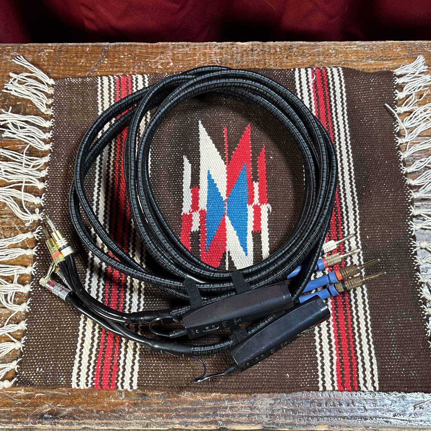 Audioquest Rocket 88 Full Range Speaker Cable Pair 8 Foot Nakamichi Banana Connectors