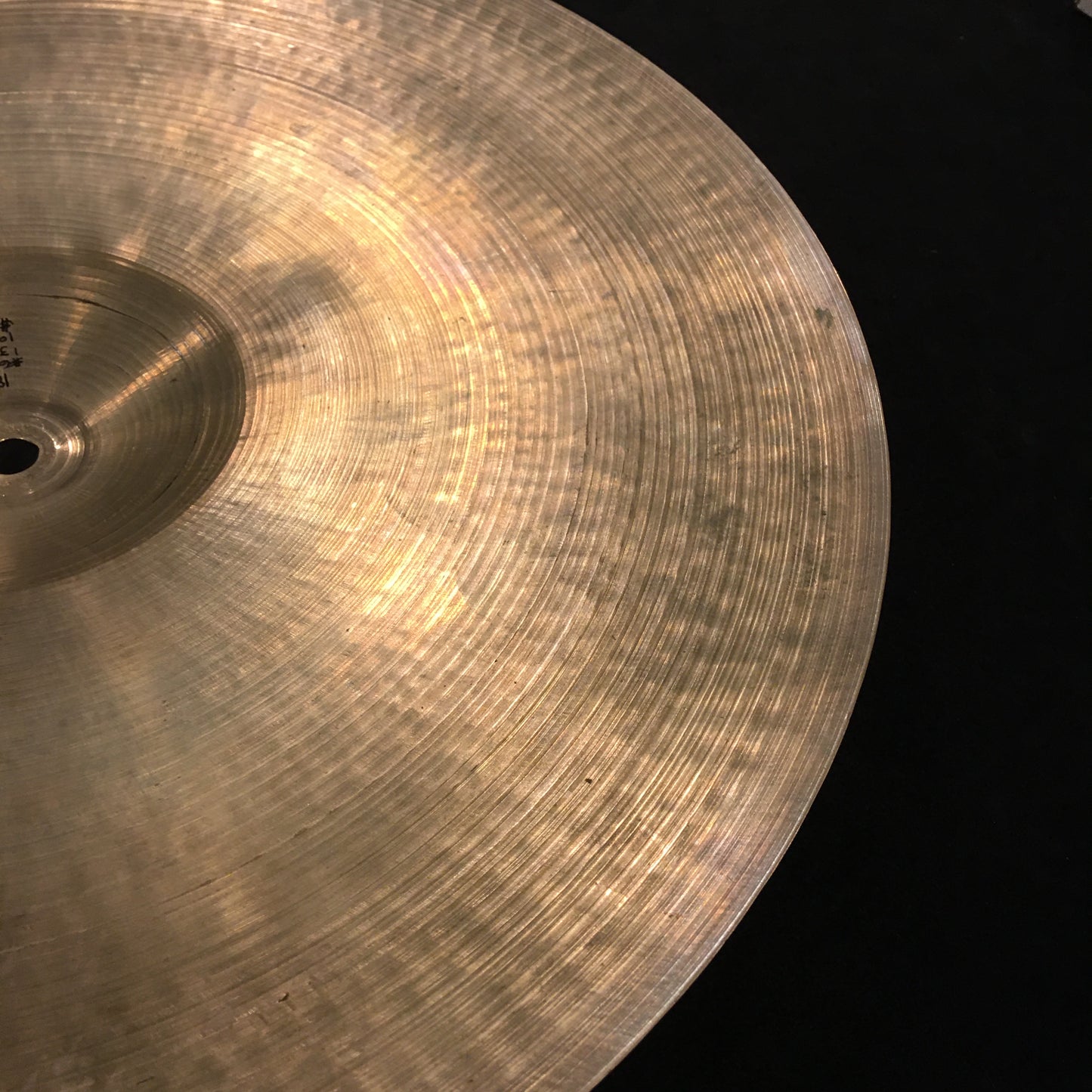 18" Zildjian 1950's Crash Ride Cymbal Great Weight 1341 grams #601