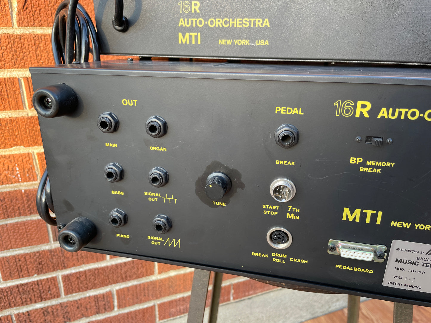 Vintage MTI 16R Auto Orchestra Analog Drum Machine, Bass, Piano, & Organ Synthesizer