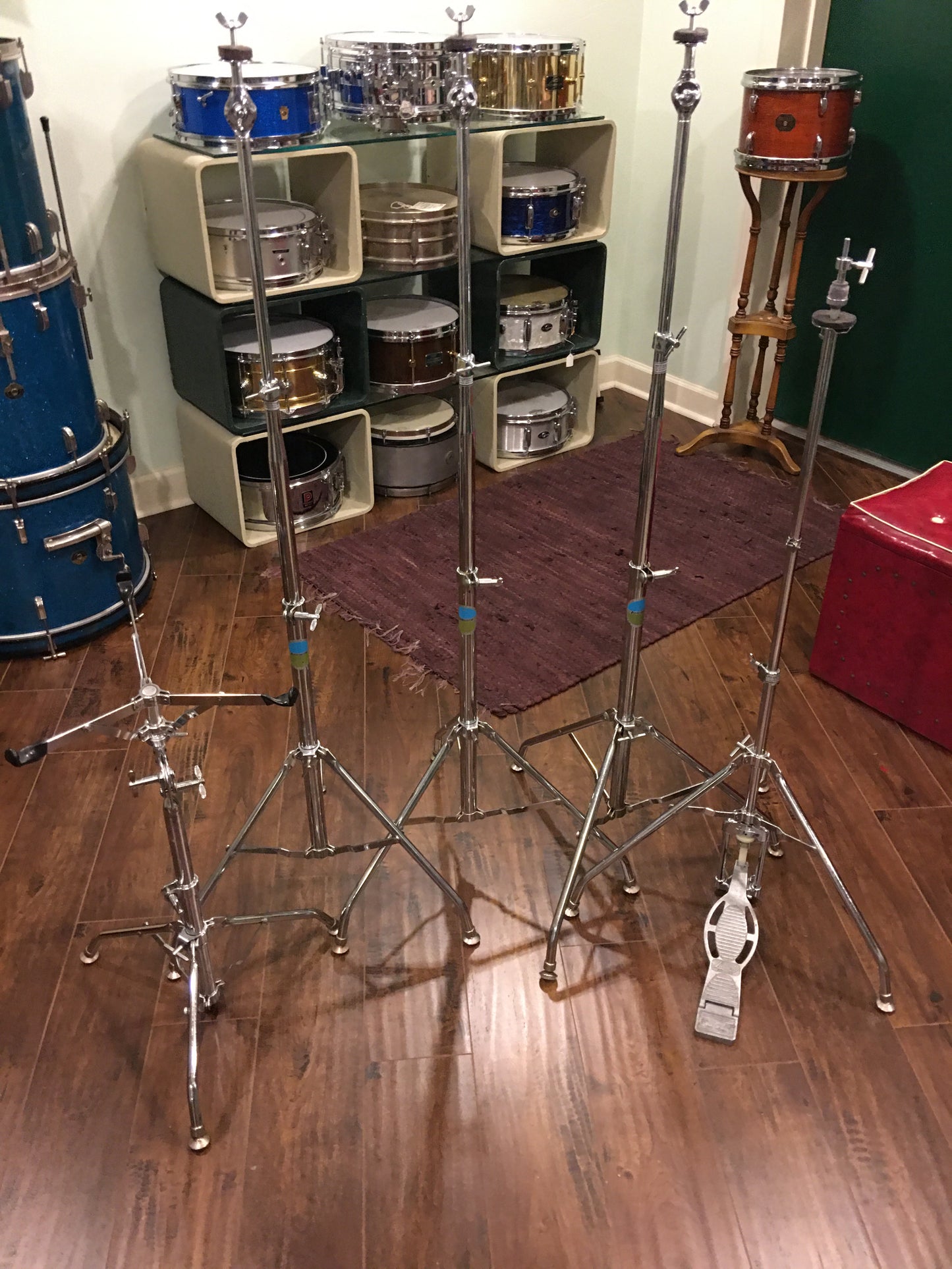 1976 Ludwig Atlas 5 pc. Hardware Package Swivel Feet Hi-Hat/Snare/3 Cymbal Stands