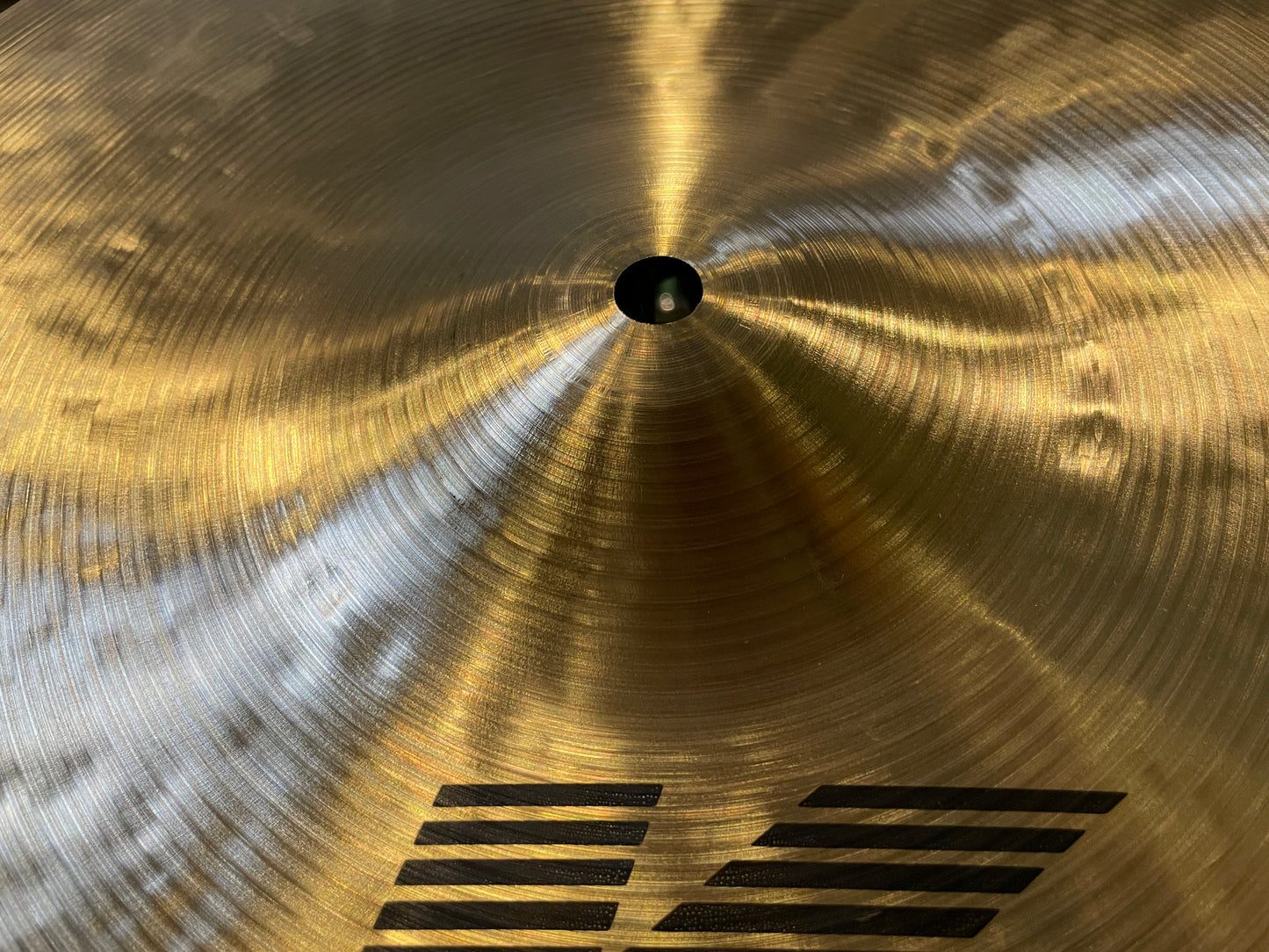 16" Zildjian K Dark Crash Medium Thin Cymbal 1234g