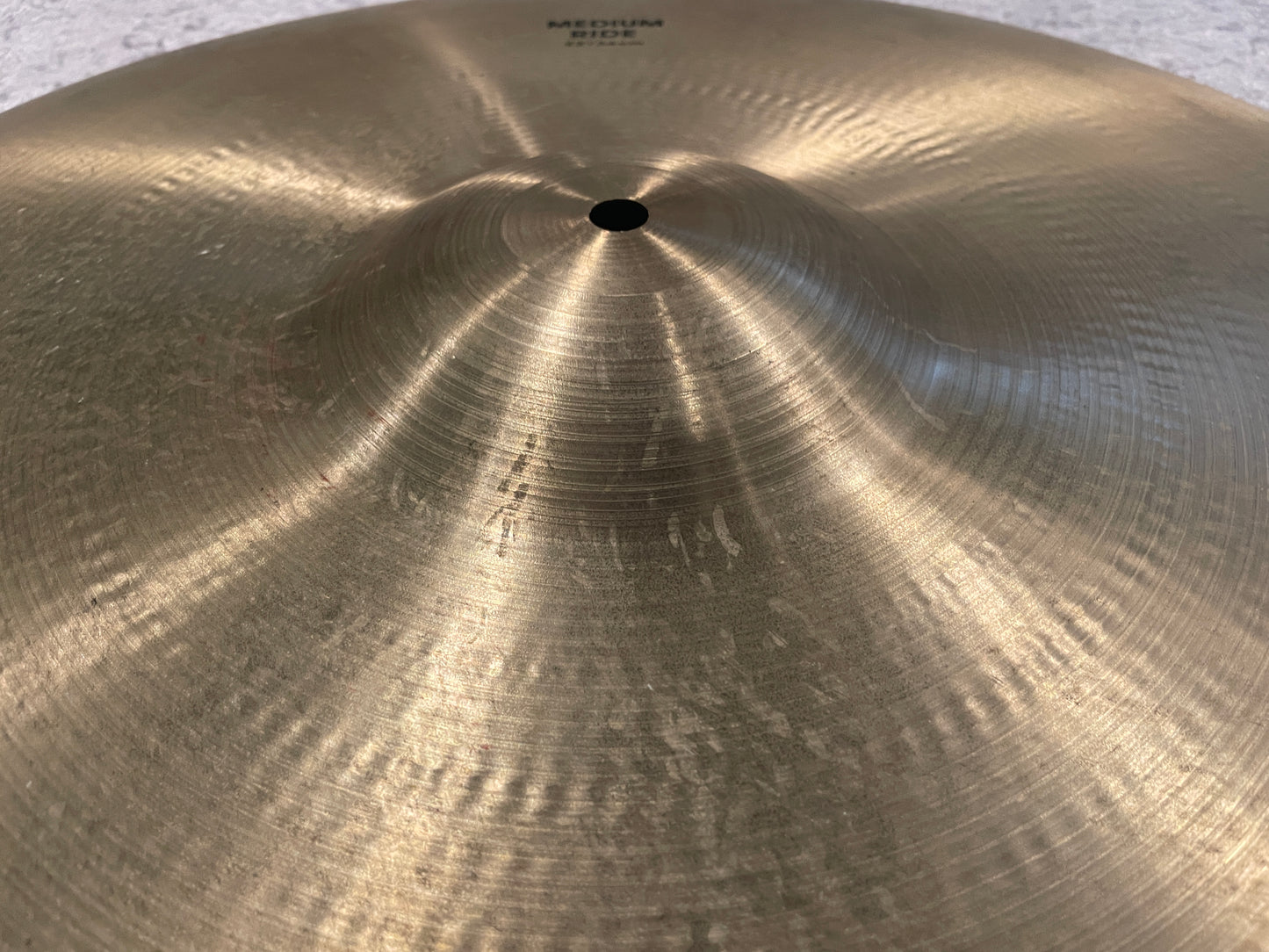 22" Zildjian A Medium Ride Cymbal 3178g #772