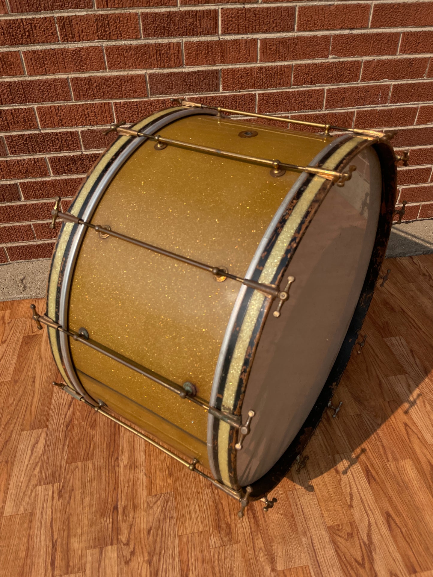 Vintage 1928-36 Slingerland 14x28 Bass Drum Gold Sparkle Cloud Badge