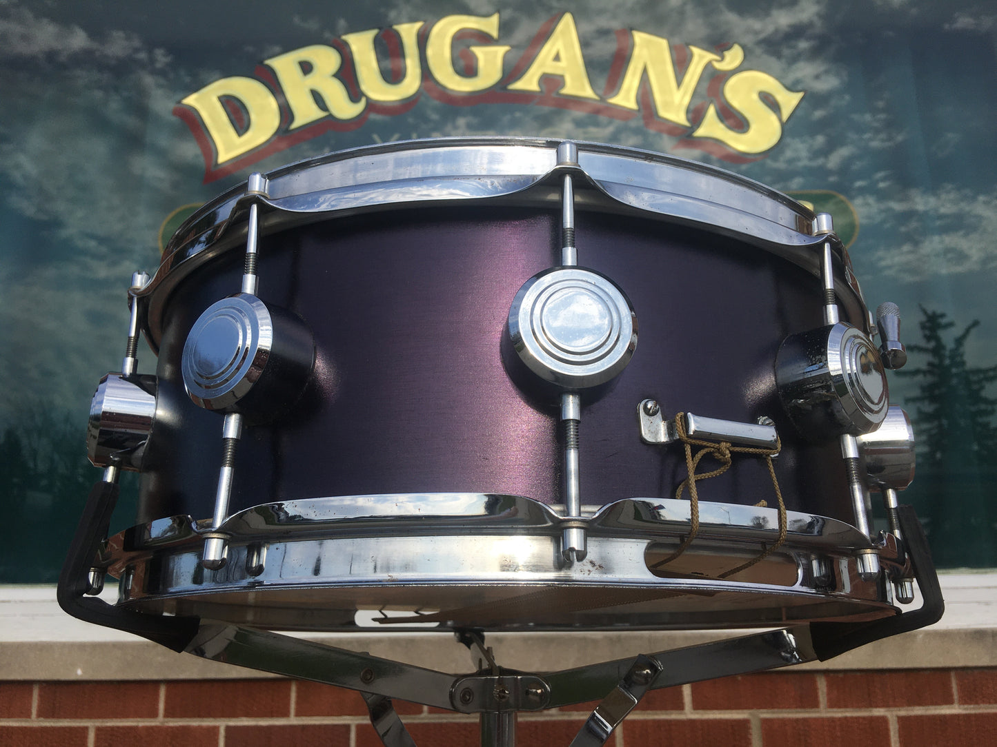 1969 George Hayman 5x14 Vibrasonic 10 Lug Snare Drum Midnight Blue
