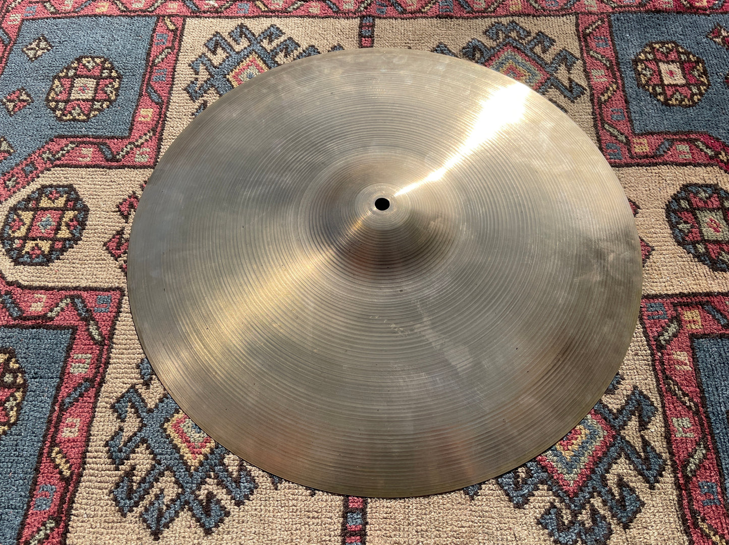 18" Zildjian A 1960s Crash Cymbal 1300g #845