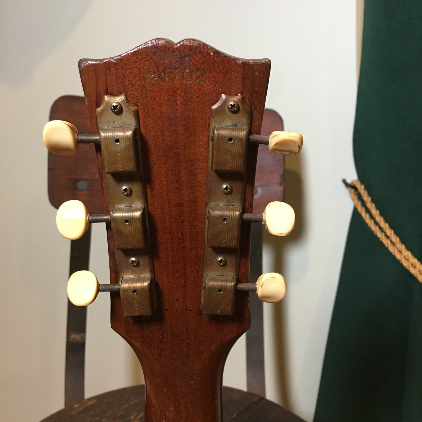 1967 Gibson LG-0 Small Body Acoustic Guitar Mahogany w/ Original Case