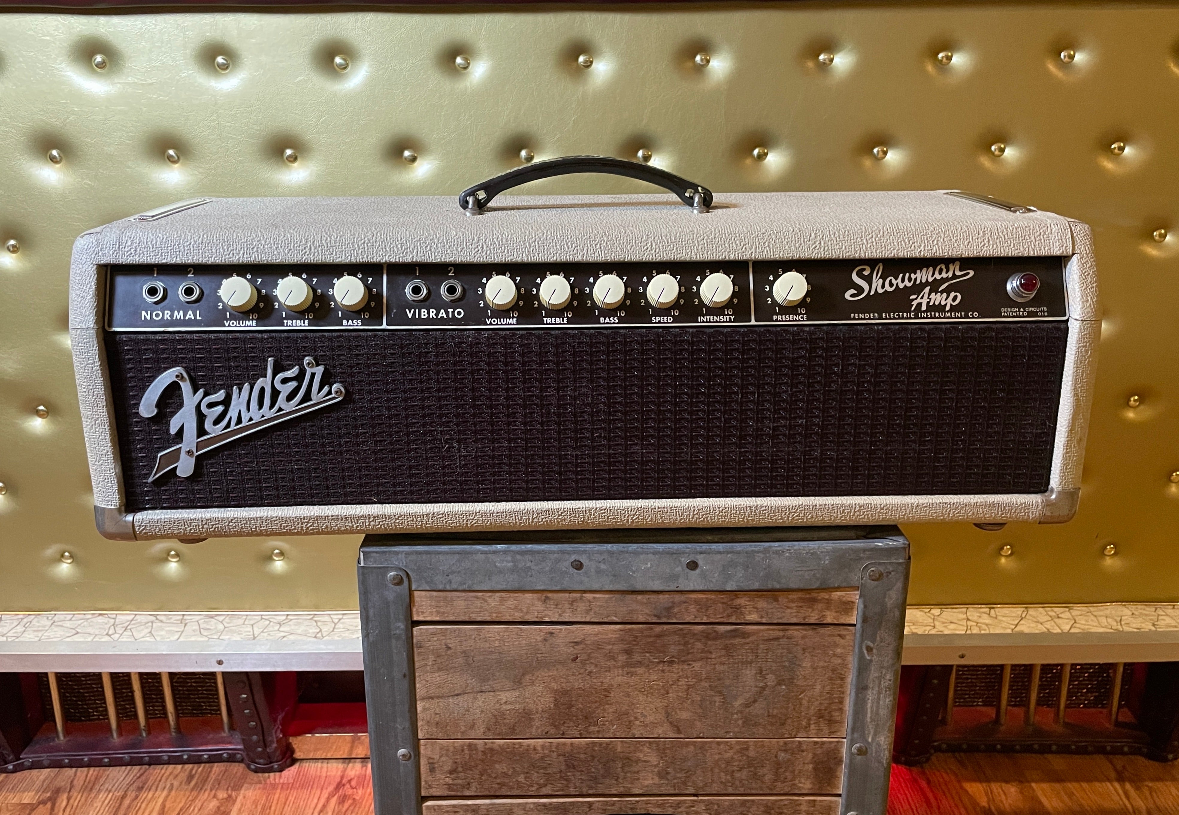 Fender blonde amps deals