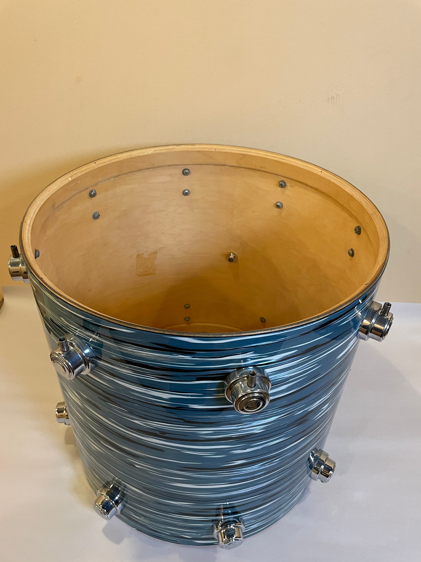DW 16x16 Floor Tom Oyster Blue w/ Suspension Rim Mount Drum Workshop