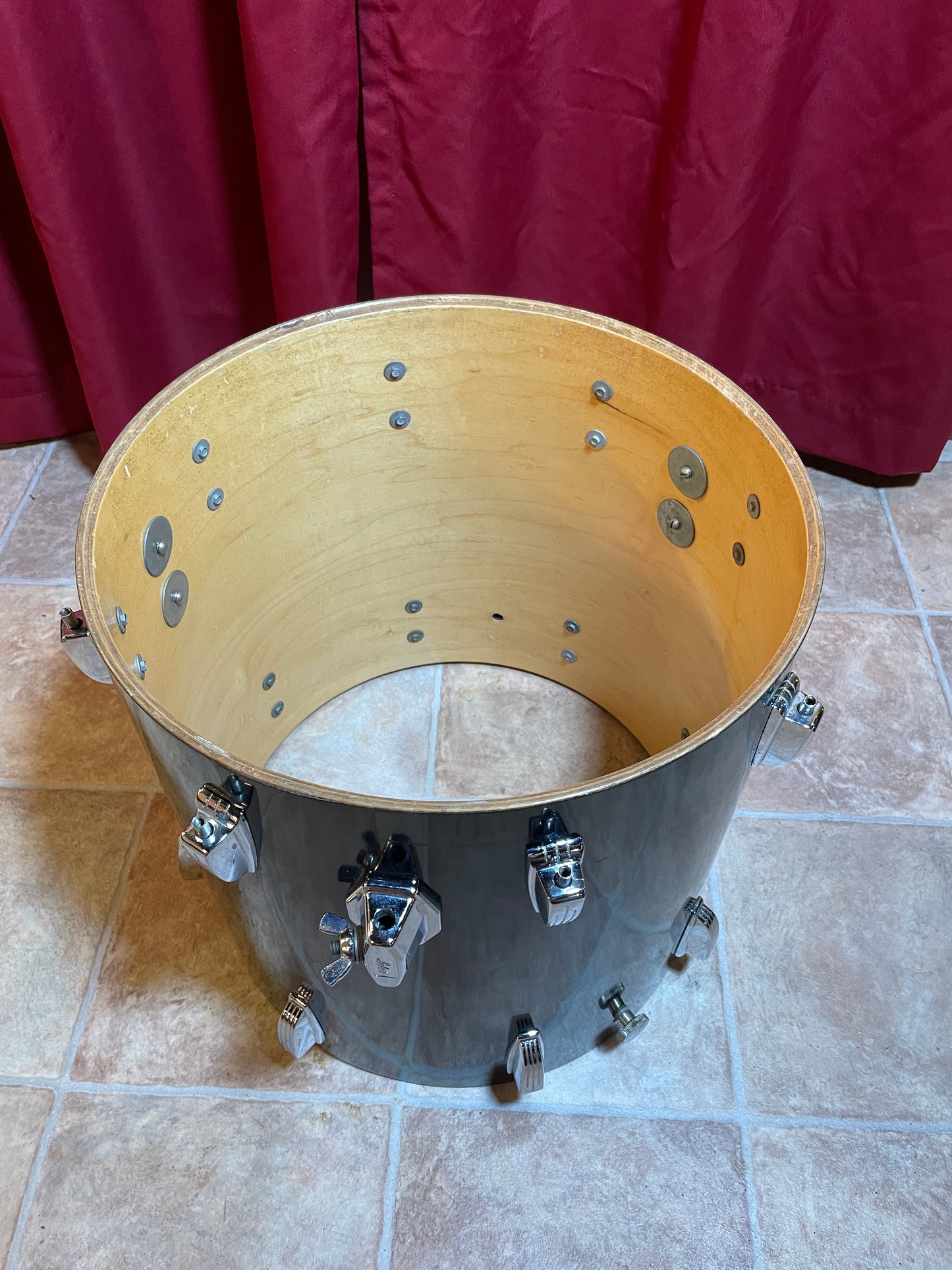 1970s Ludwig 16x16 Floor Tom Black Cortex 6-Ply