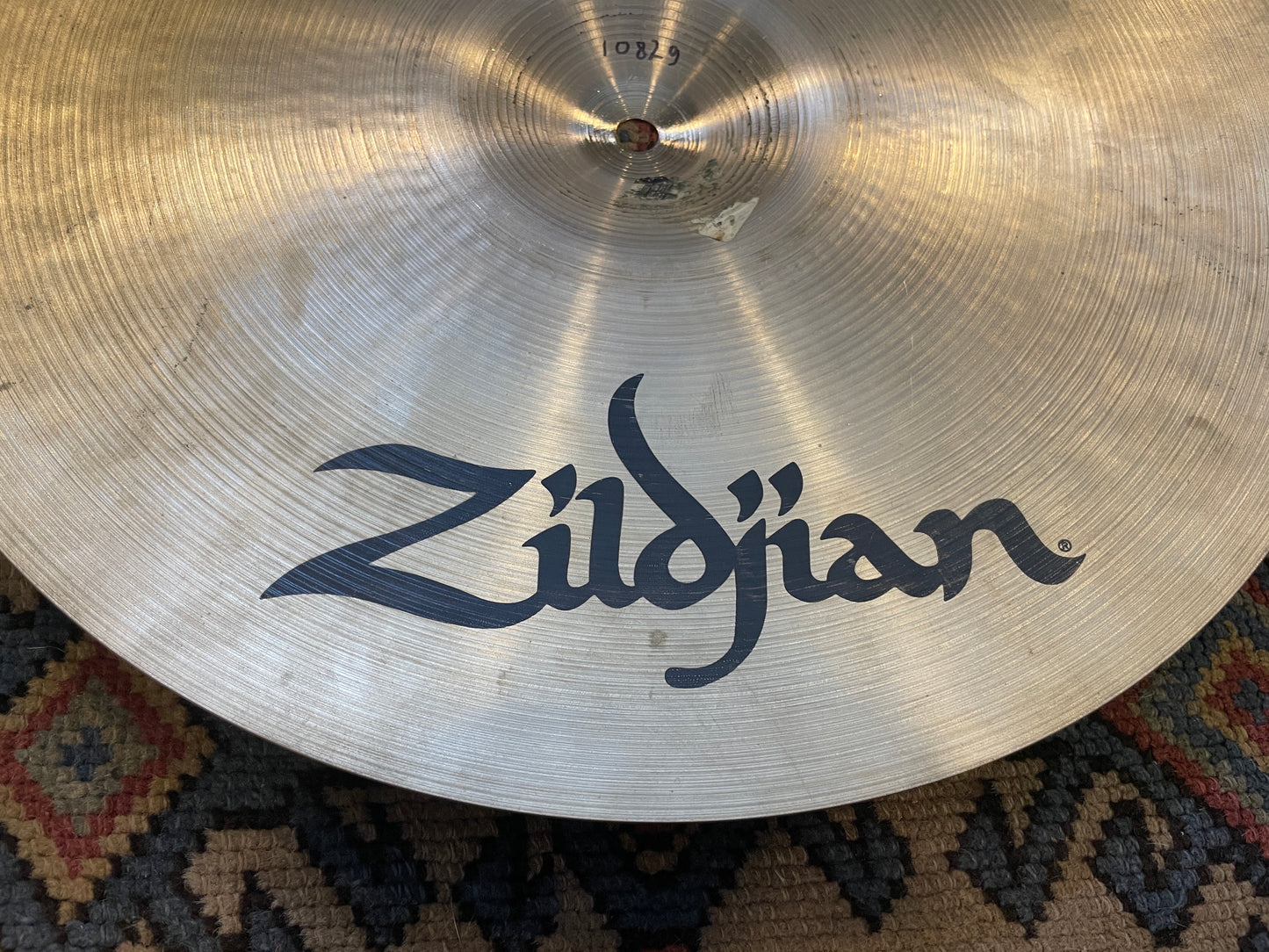 16" Zildjian A Thin Crash Cymbal 1082g