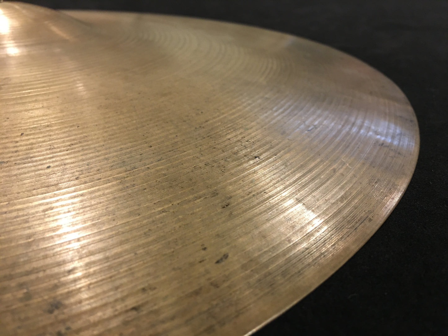 16" Zildjian A 1940s-50s Trans Stamp Crash Cymbal 1056g #683