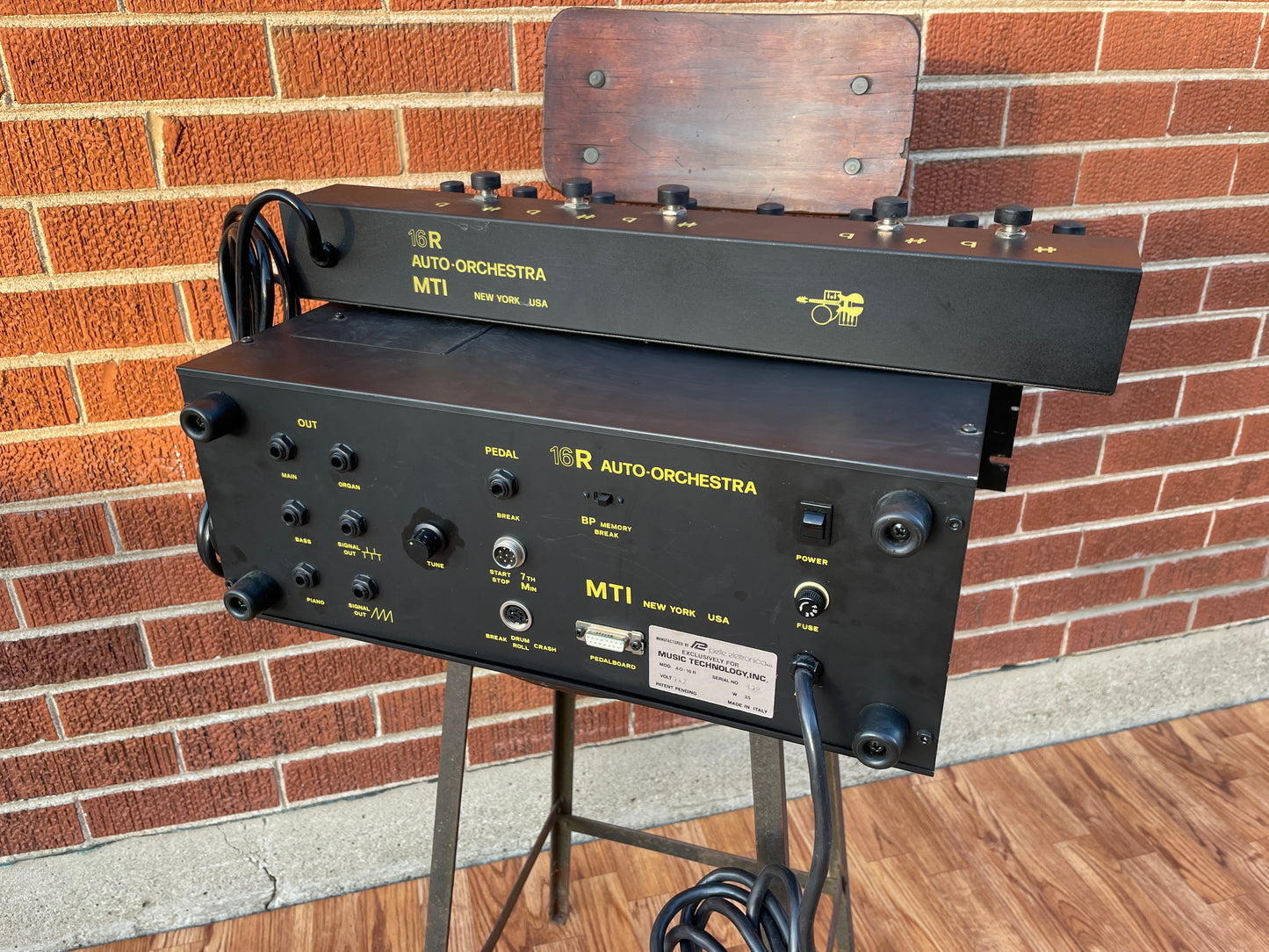 Vintage MTI 16R Auto Orchestra Analog Drum Machine, Bass, Piano, & Organ Synthesizer