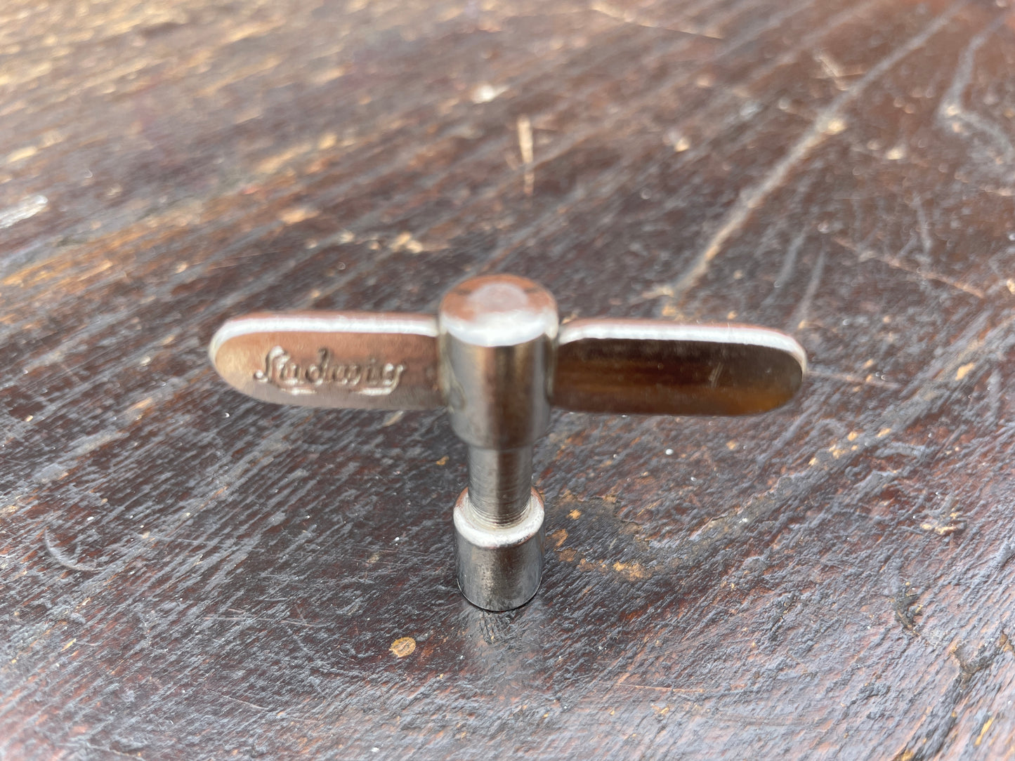 1960s Ludwig Script Logo Drum Key