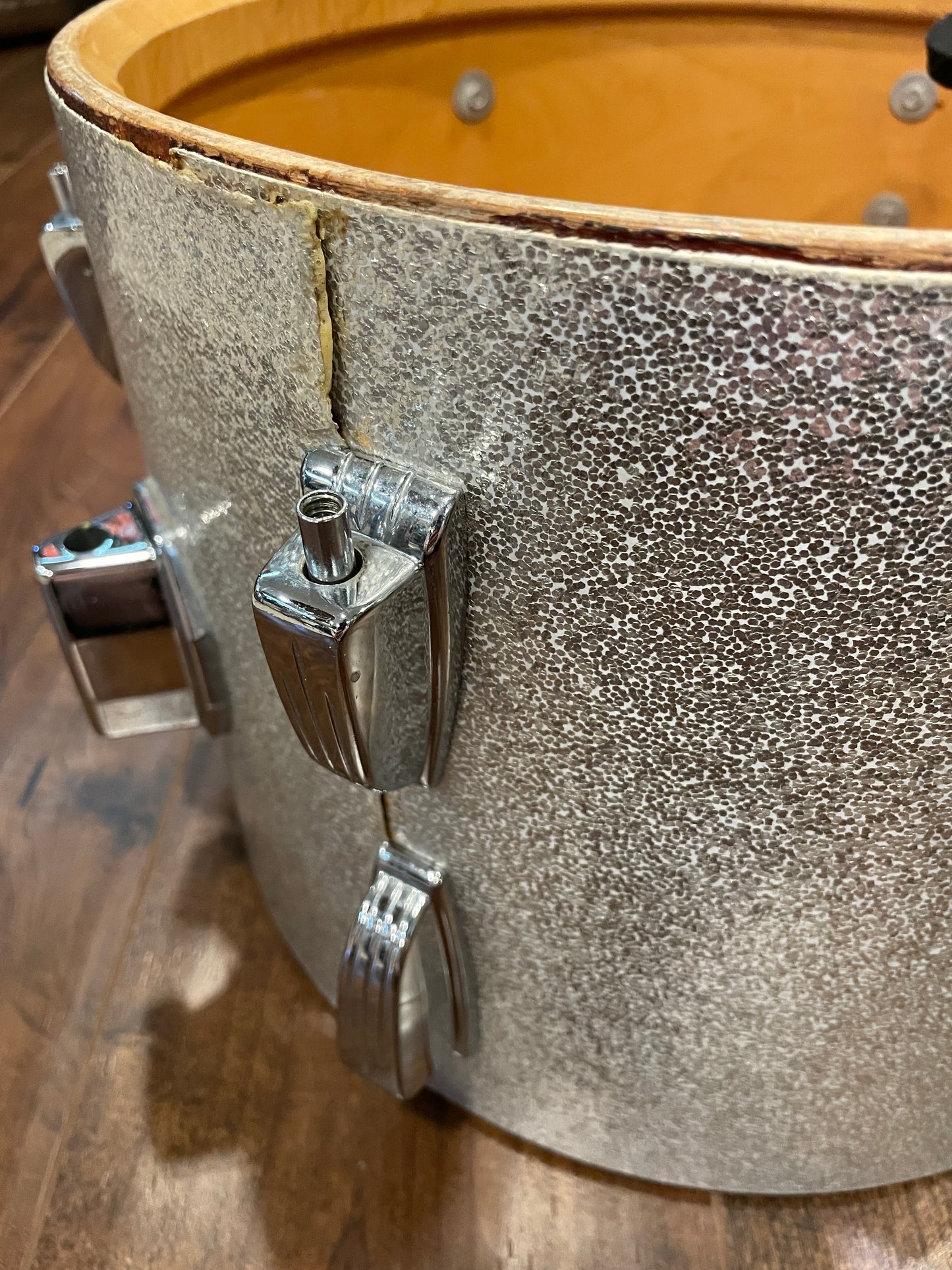 1970s Ludwig 9x13 Tom Drum Silver Sparkle
