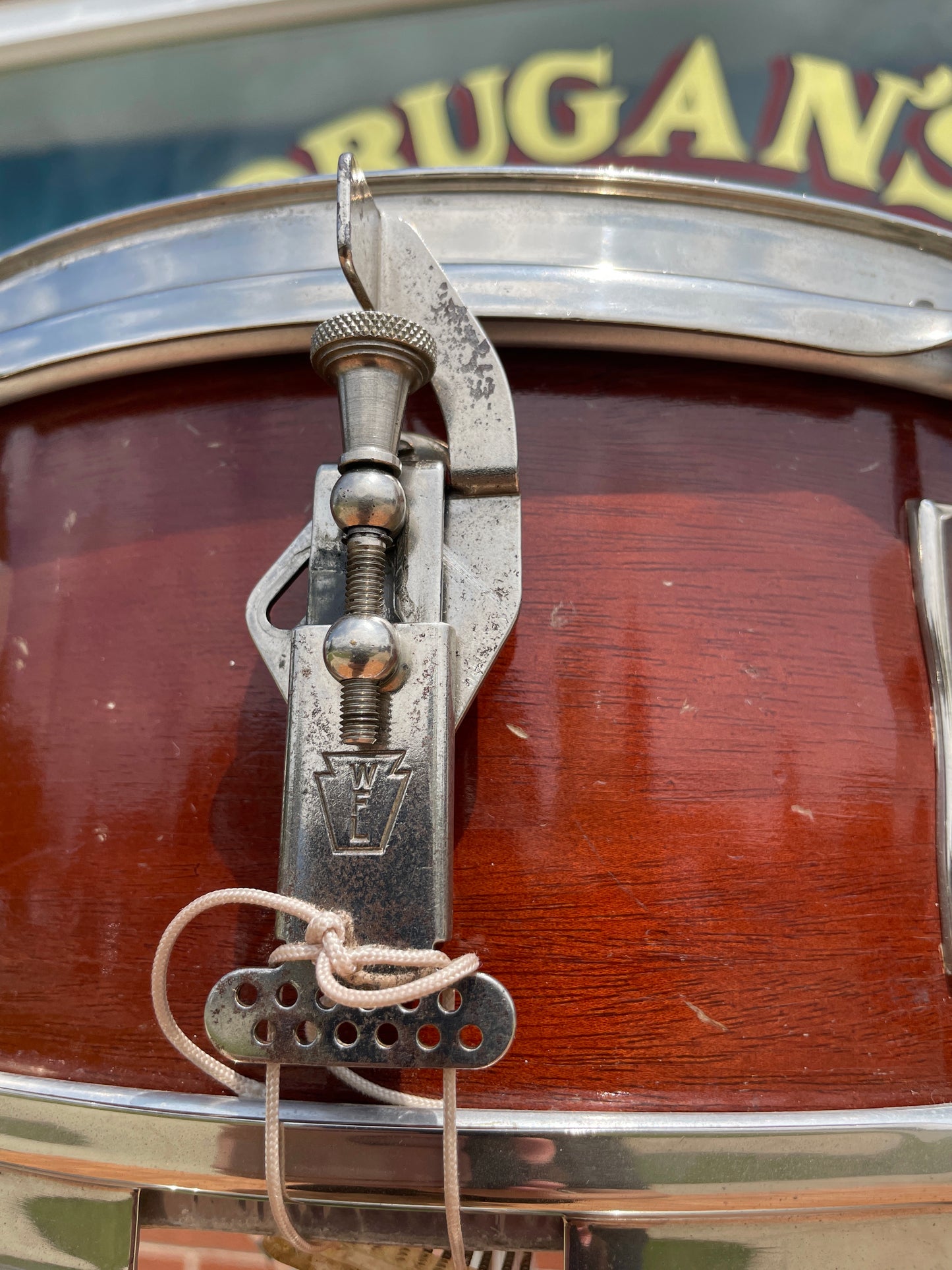 1958-59 Ludwig 5.5x14 Pioneer Transition (Trans) Badge Snare Drum Mahogany