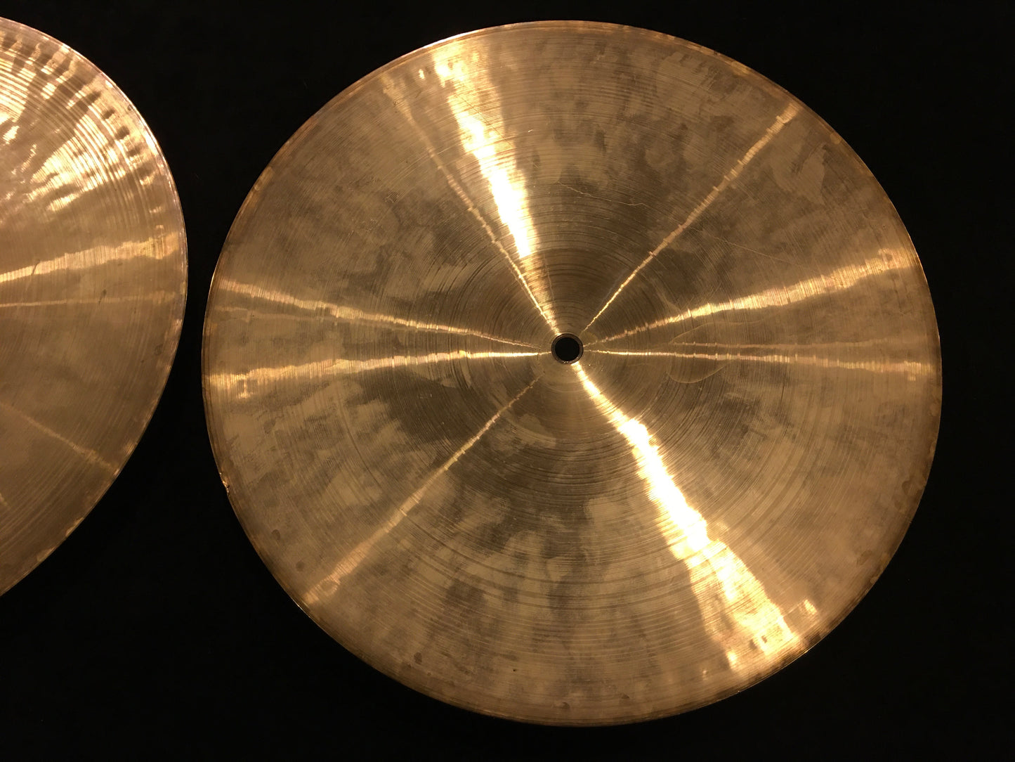 14" Paiste Red Label 2002 Medium Hi-Hat Cymbals 836/1020g