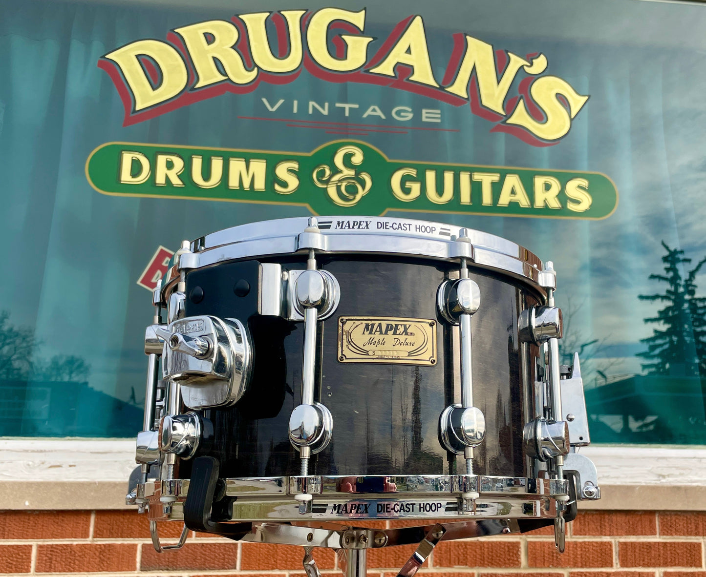 Mapex 8x14 Maple Deluxe Snare Drum Black 10-Lug Die-Cast Hoops