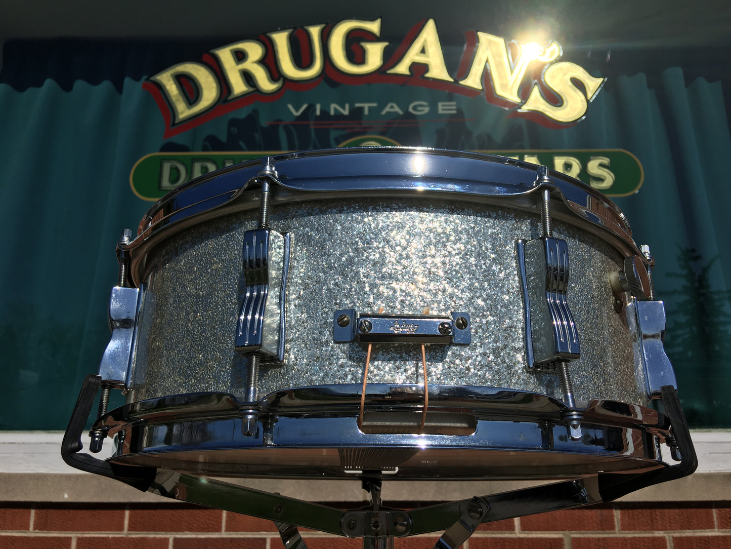 1968 Ludwig 5x14 Jazz Festival 8 Lug Snare Drum Silver Sparkle