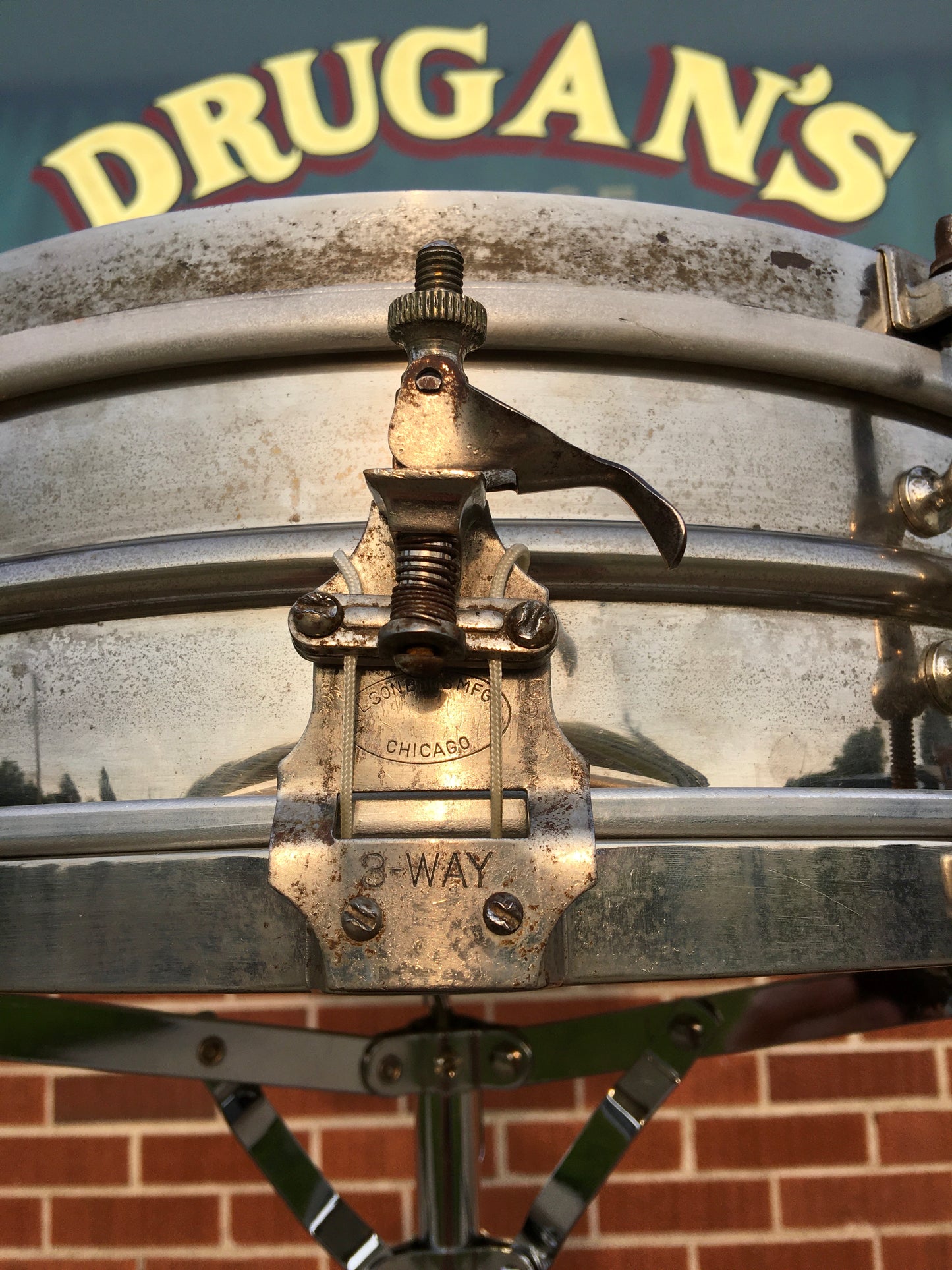1920s Ludwig Universal 4x14 2pc Heavy Brass Shell Snare Drum