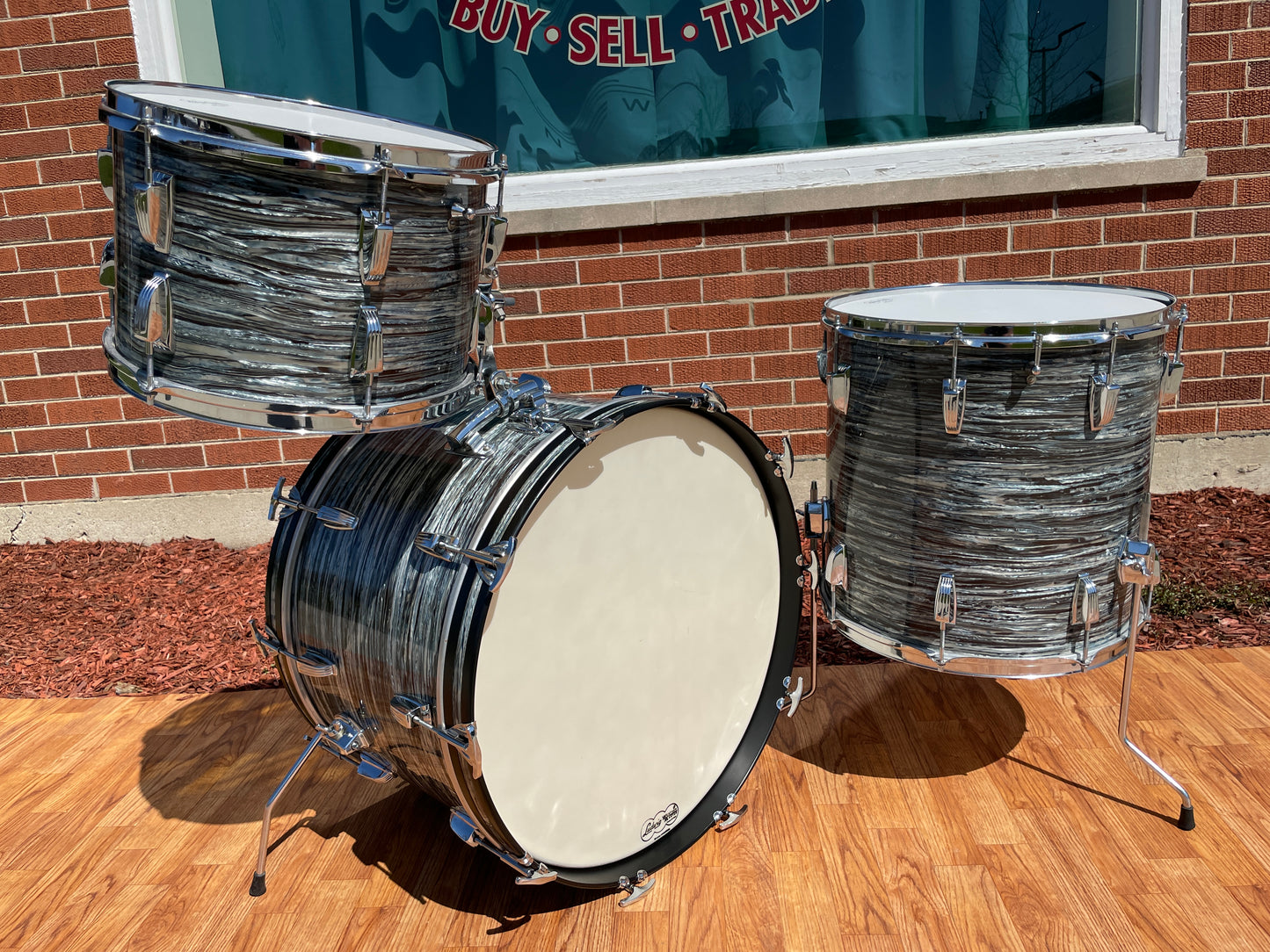 1968 Ludwig Super Classic Drum Set Oyster Blue Pearl 22/13/16