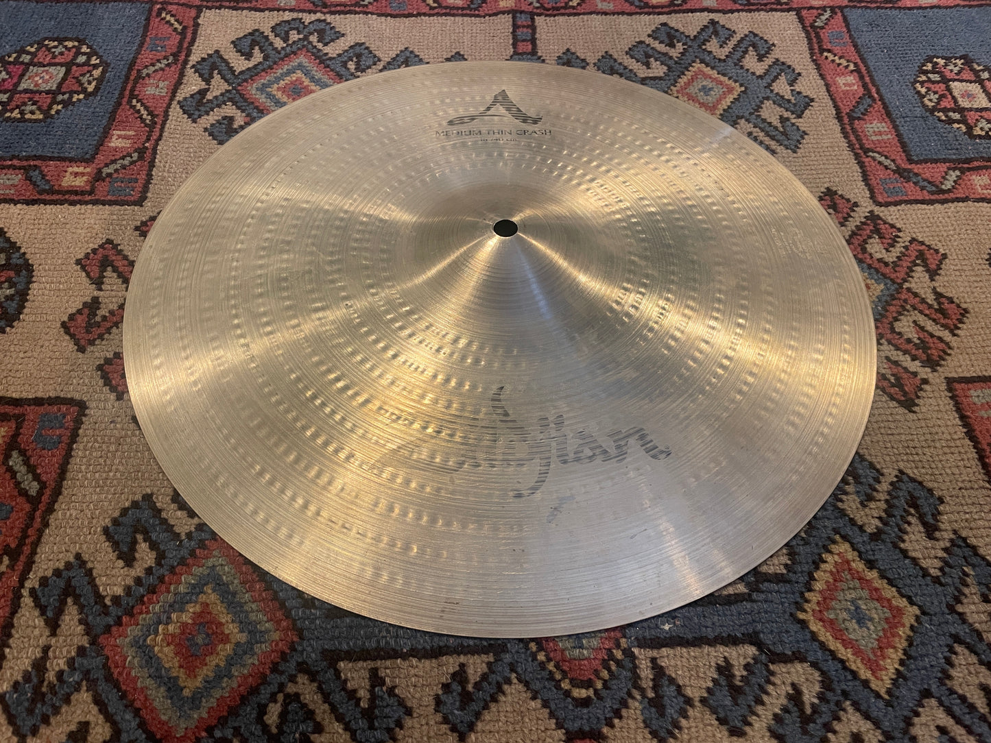 16" Zildjian A Medium Thin Crash 1076g #853