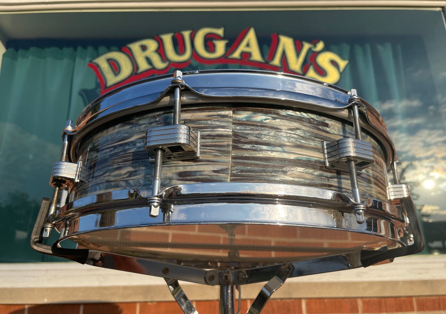 1960-1962 Ludwig 4x14 Downbeat Snare Drum Oyster Blue Pearl Pre-Serial Keystone Badge