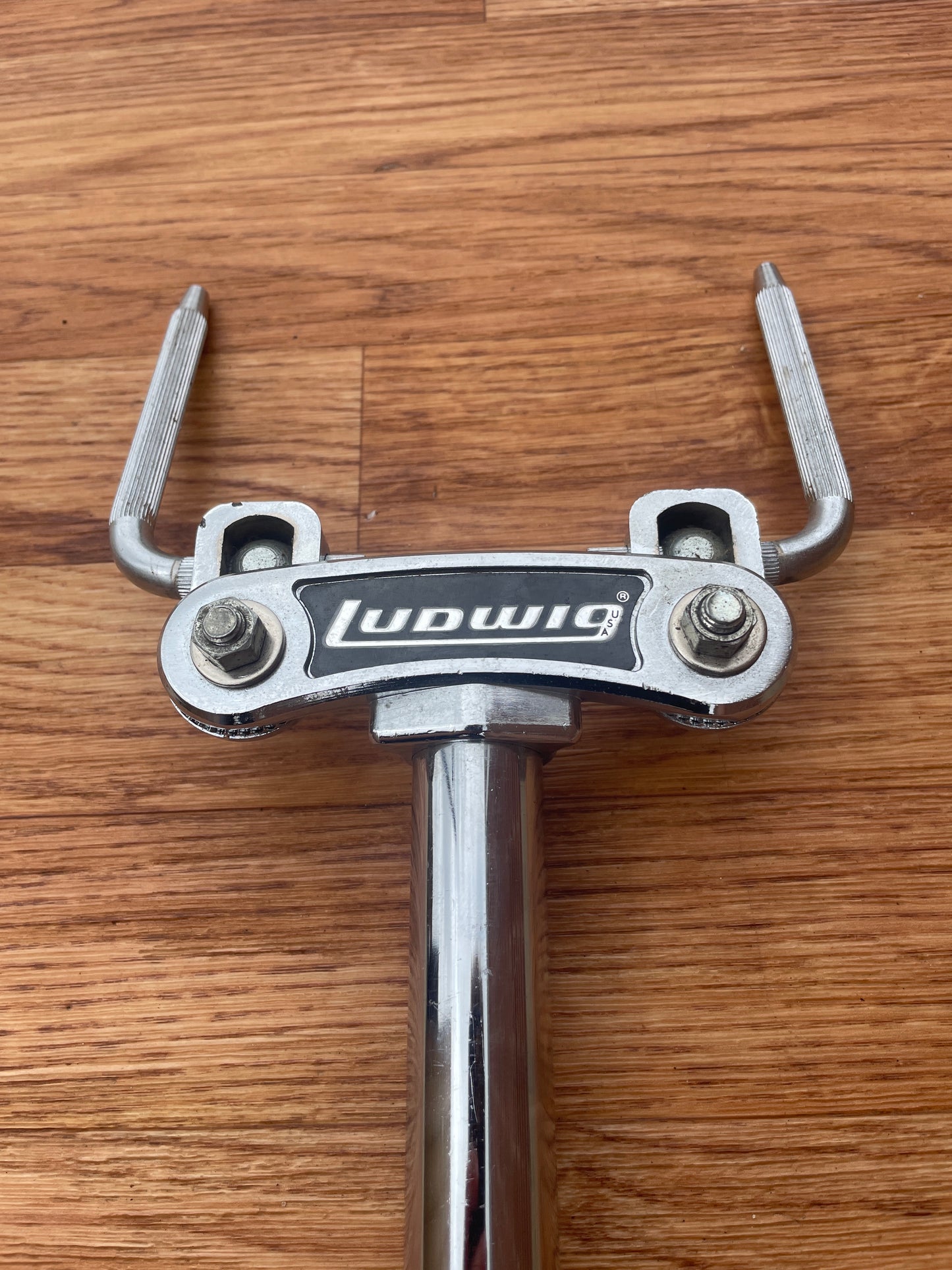 1970s Ludwig No. 781 Long Double Tom Post Hollywood Big Beat Holder Arm