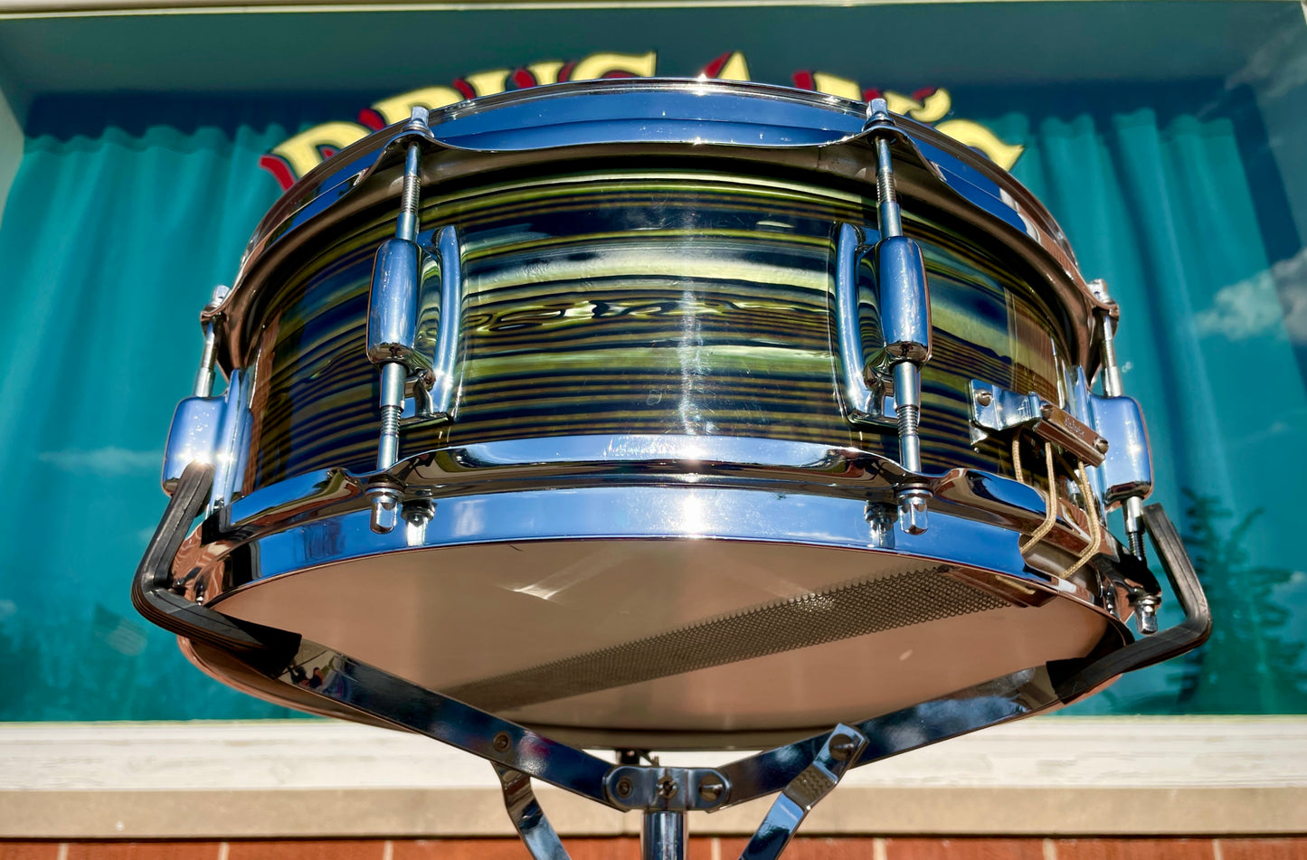 Vintage Ludwig Standard 5x14 Snare Drum Avocado Strata