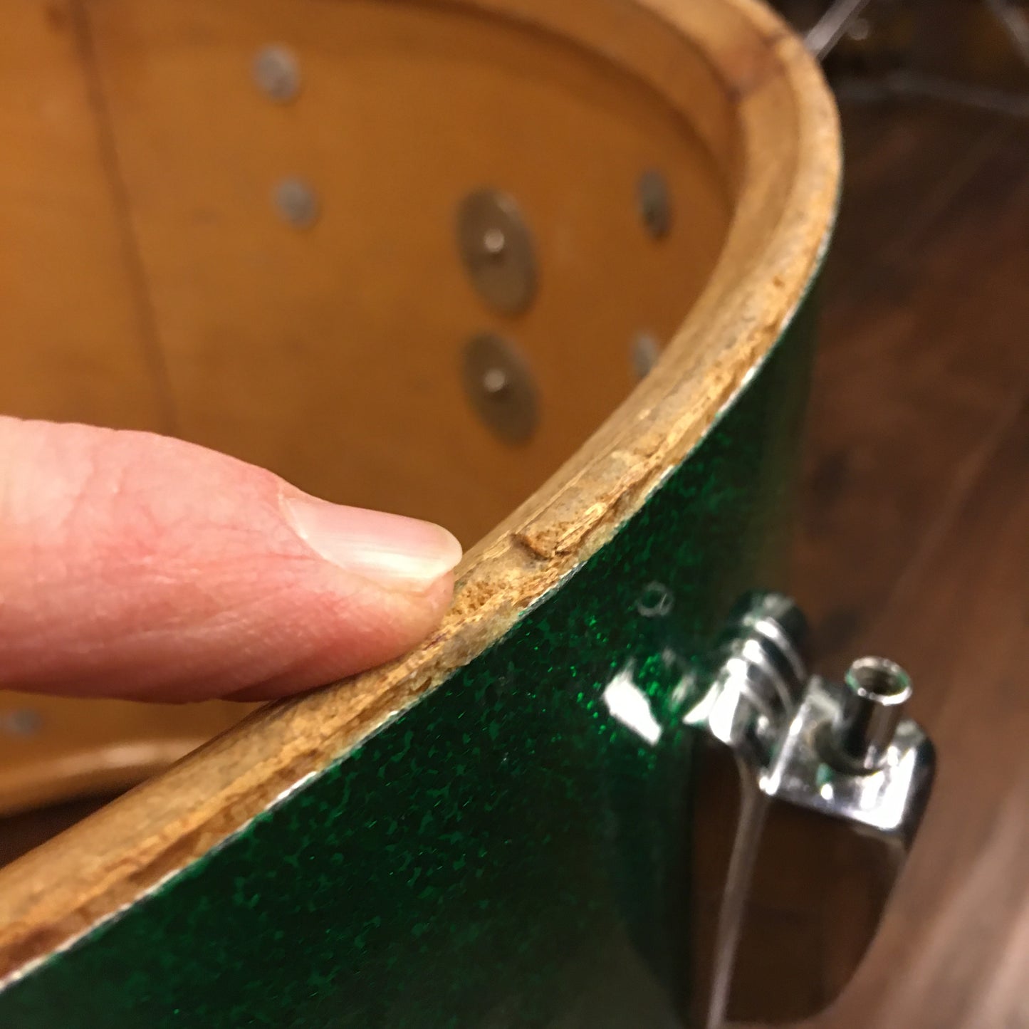 Early 1970s Ludwig 16x18 Floor Tom Drum Green Sparkle Rewrap