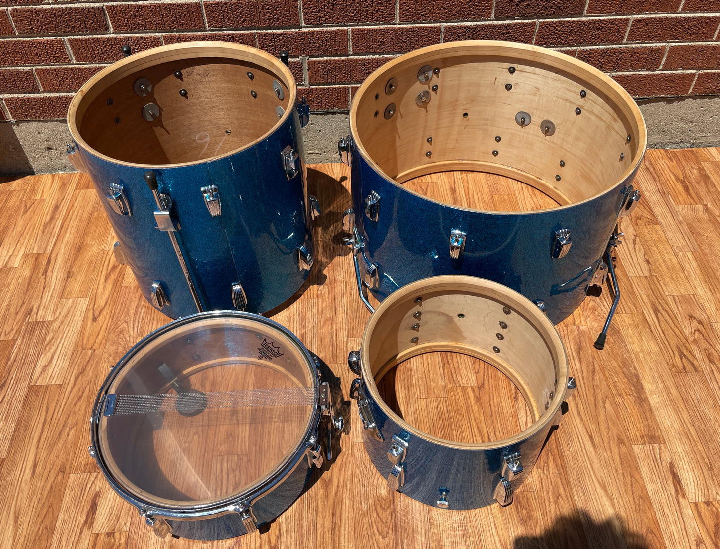 1959 Ludwig Super Classic Drum Set Blue Sparkle 22/13/16/5.5x14