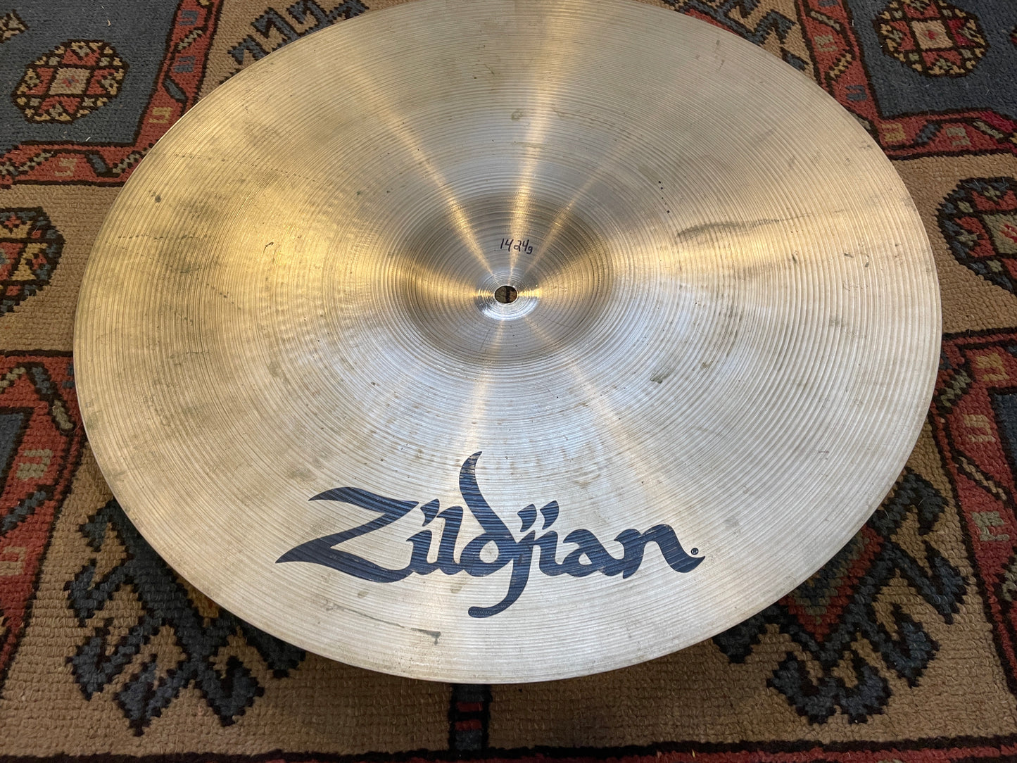 18" Zildjian A Thin Crash Cymbal 1424g