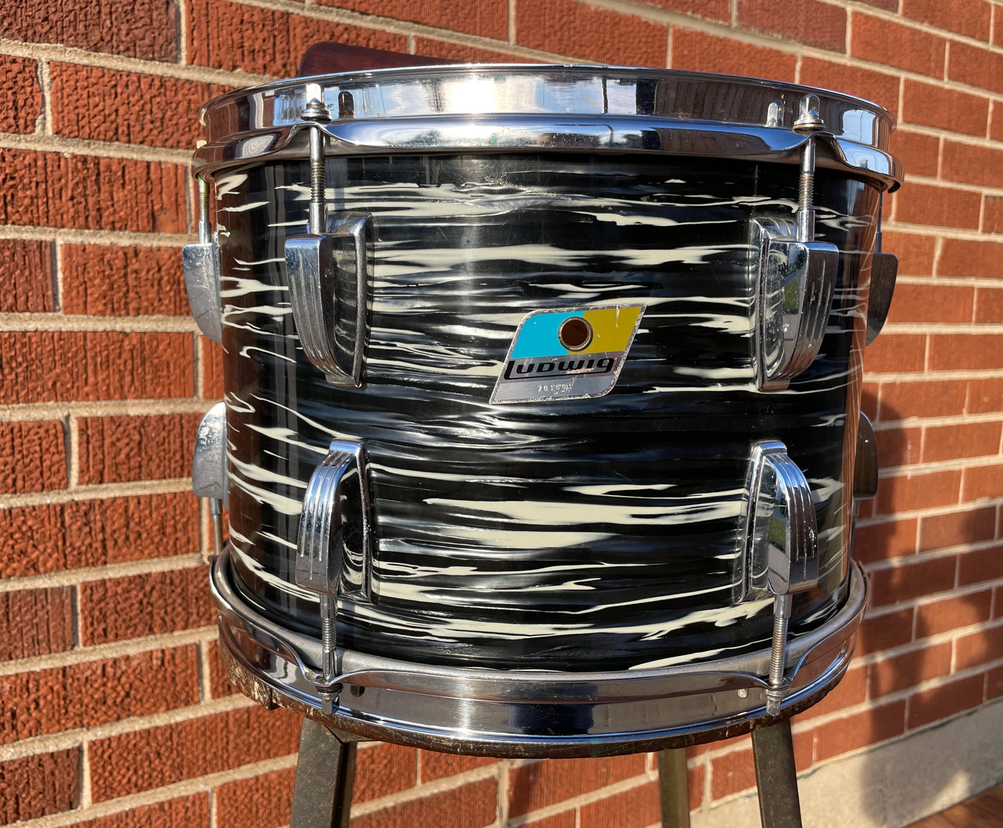 1969-1970 Ludwig 9x13 Tom Drum Single Oyster Black Pearl 1970s