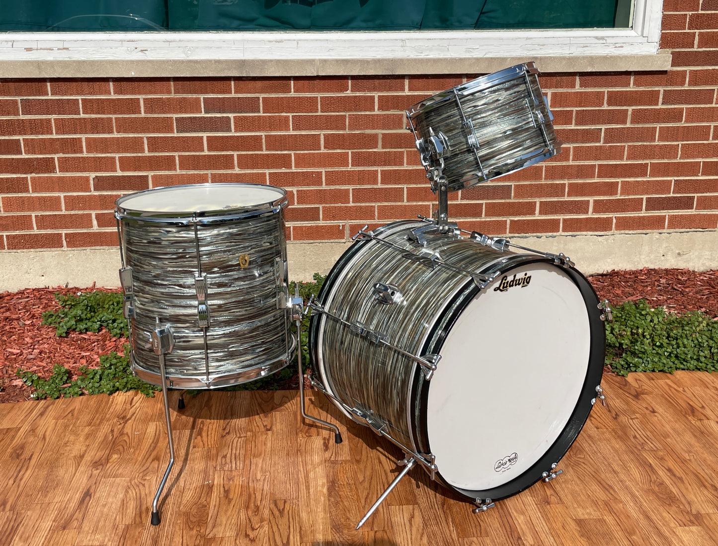 1965 Ludwig Club Date Drum Set Oyster Blue Pearl 20/12/14