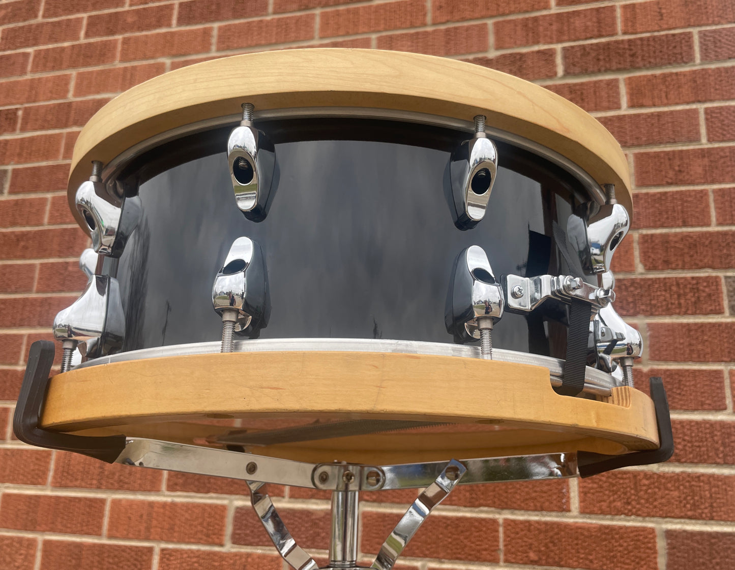 Yamaha 6x14 Anton Fig Snare Drum Black w/ Wood Hoops