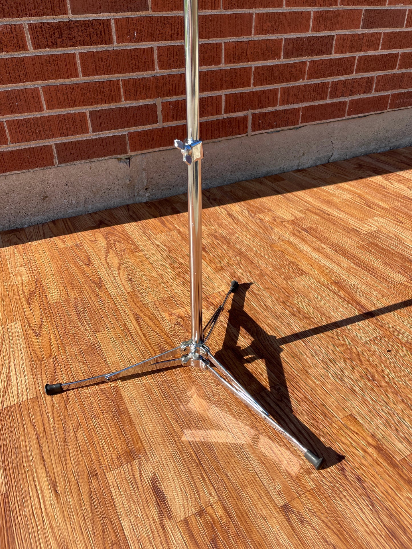 Early 1960s Ludwig No. 1400 Flat Base Straight Cymbal Stand