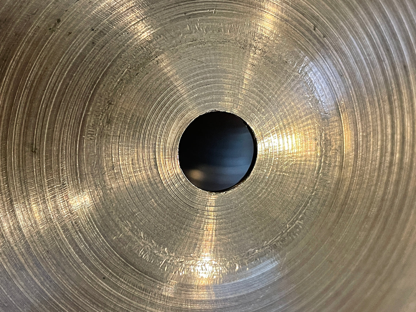 14" Zildjian A 1970s New Beat Hi-Hat Cymbal Pair 1036g/1578g #748 *Video Demo*